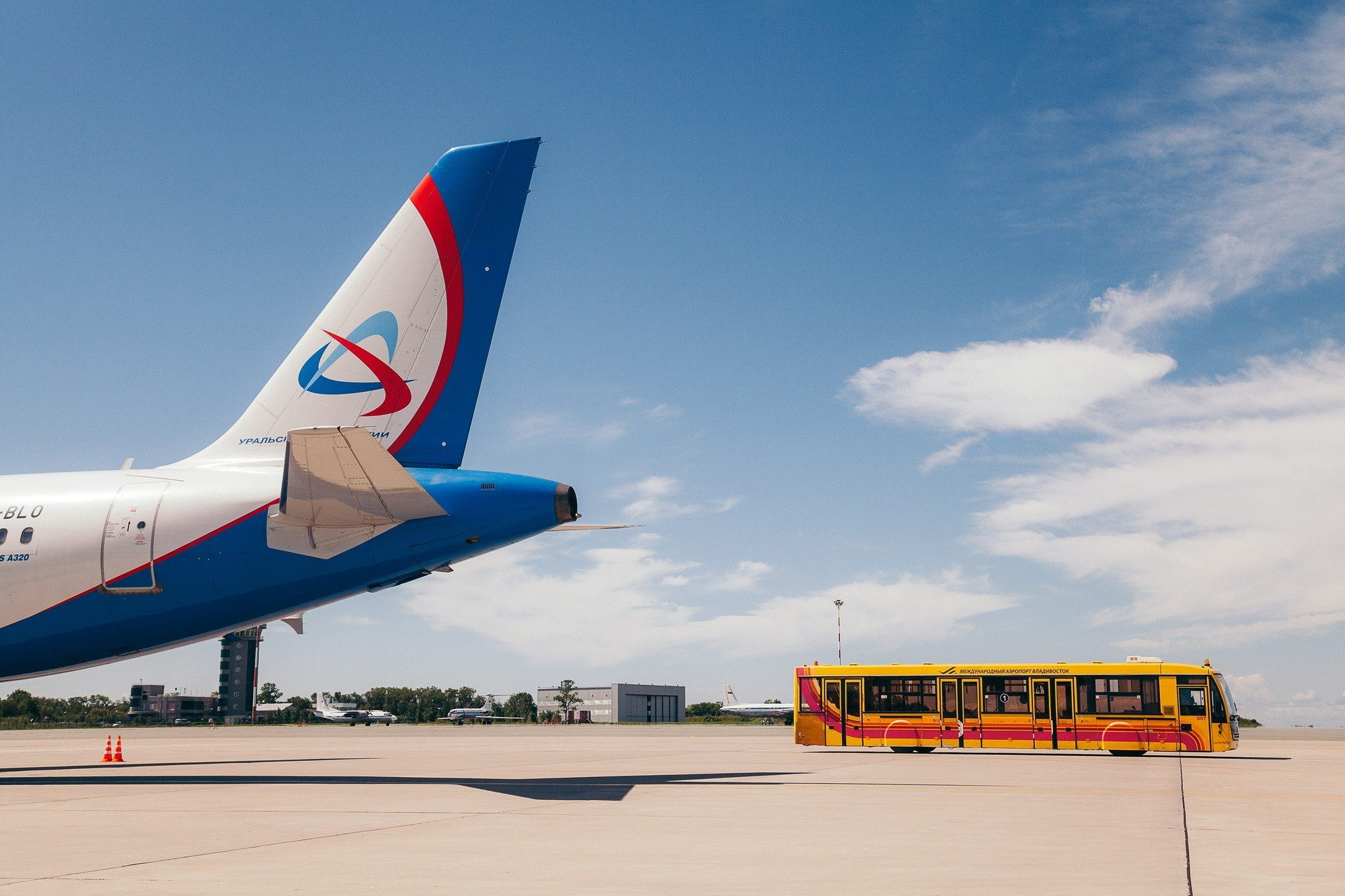 Авиаспоттинг в аэропорту Владивостока. Wedding and family photographer in Vladivostok Anton Blokhin