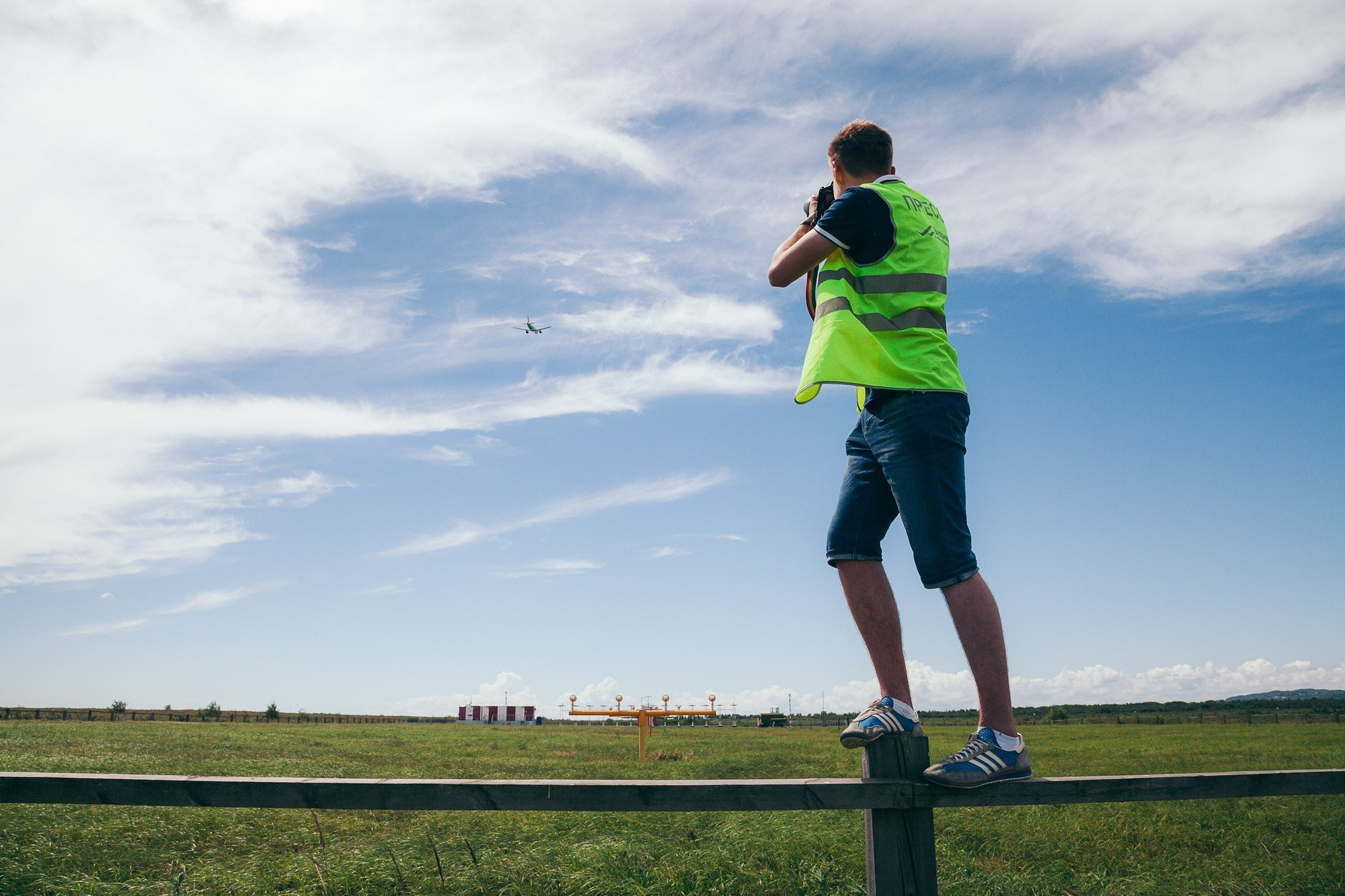 Авиаспоттинг в аэропорту Владивостока. Wedding and family photographer in Vladivostok Anton Blokhin