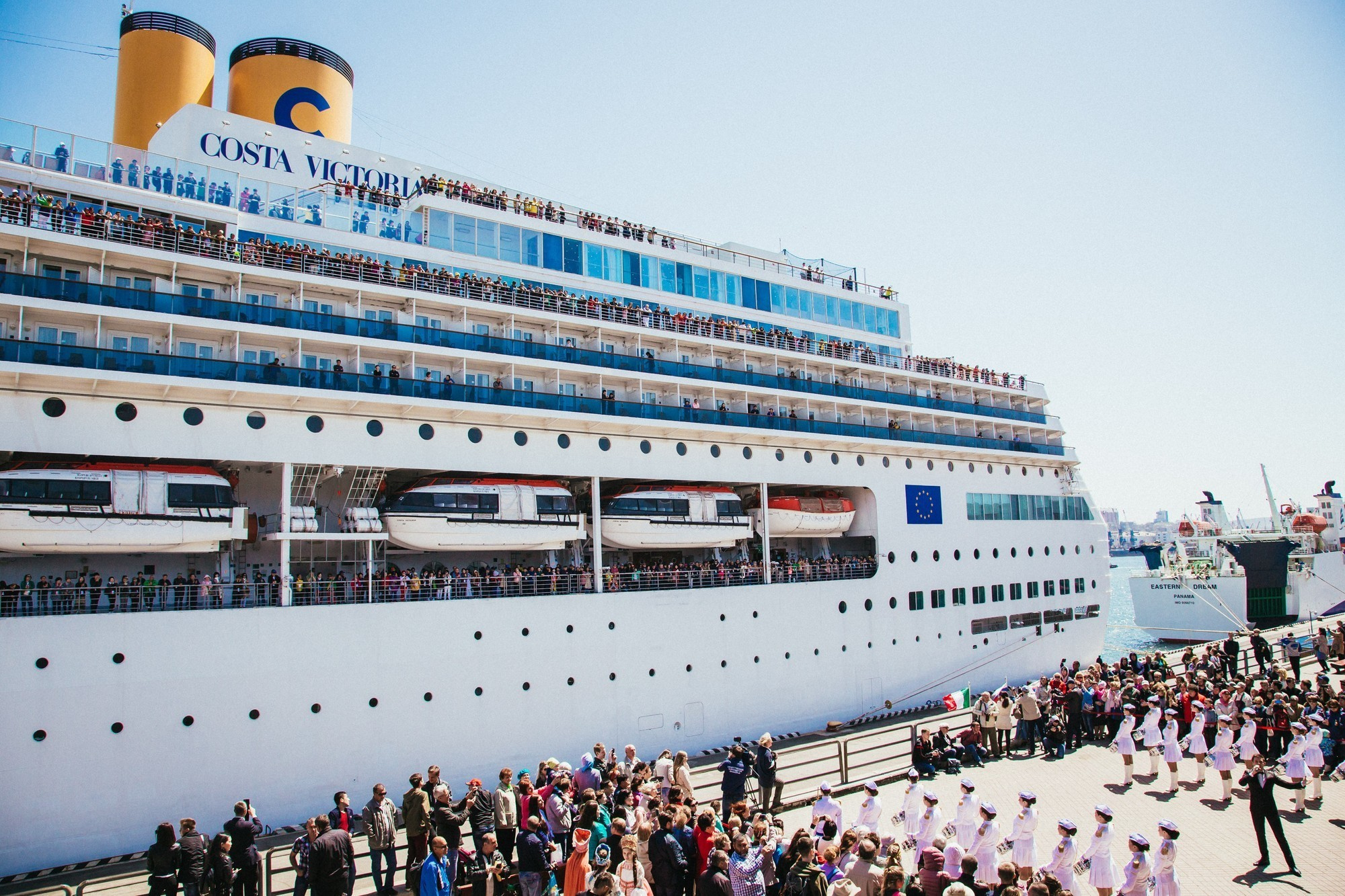 Круизный лайнер Costa Victoria во Владивостоке (2.05.17). Фотограф во Владивостоке Антон Блохин
