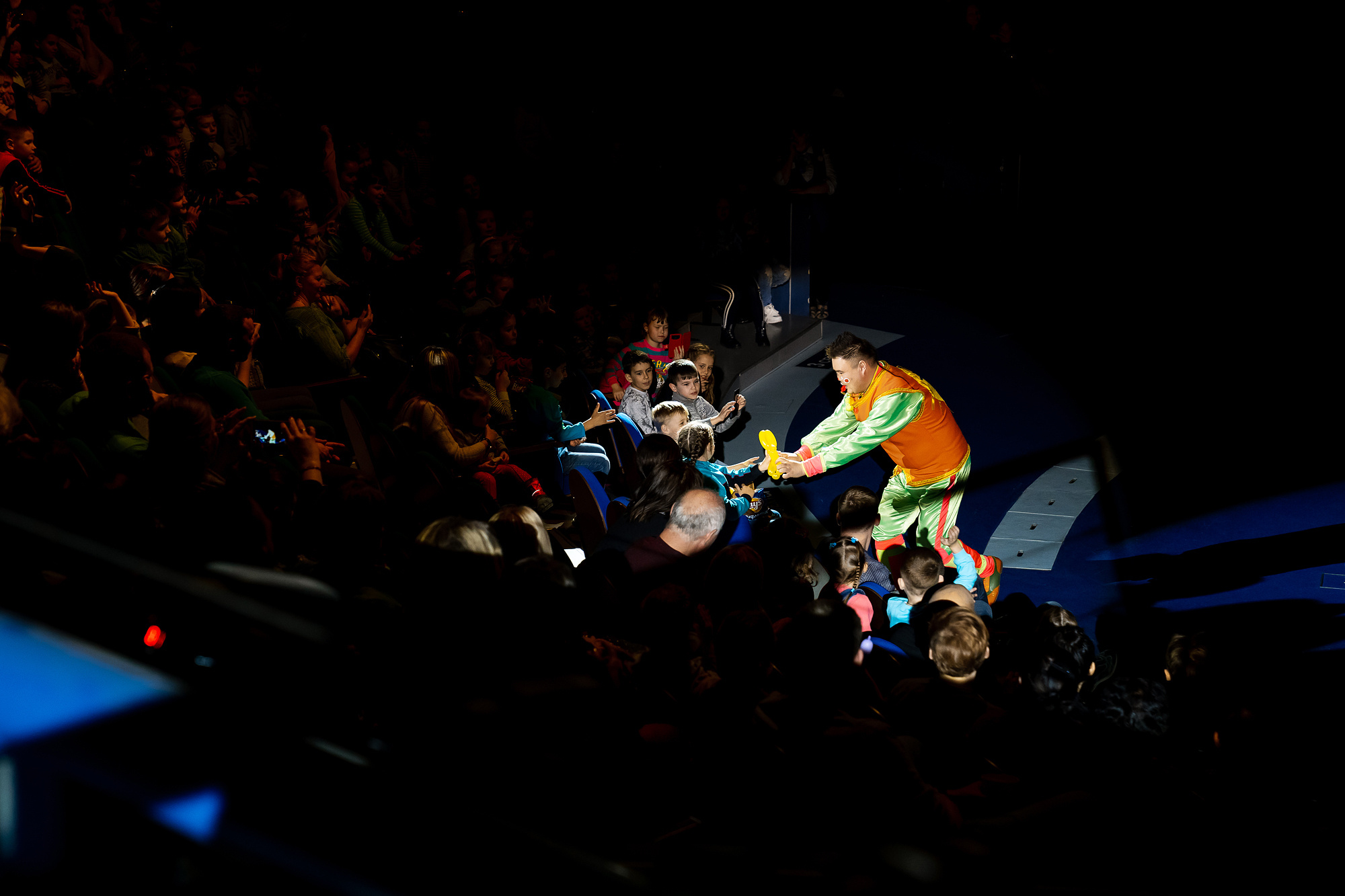 Государственный цирк Бурятии «Легенды Байкала — 9 ветвей». Wedding and family photographer in Vladivostok Anton Blokhin