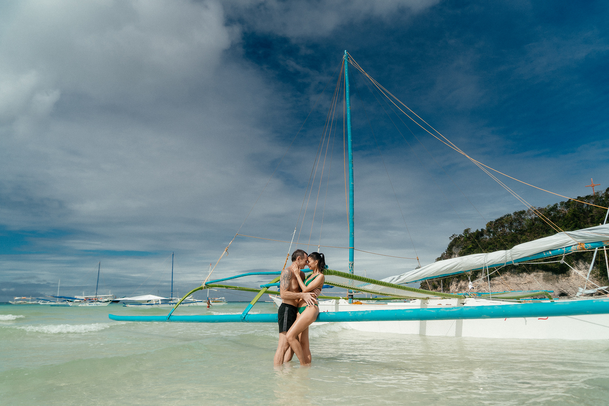 LOVESTORY ON BORACAY. Wedding and family photographer in Vladivostok Anton Blokhin