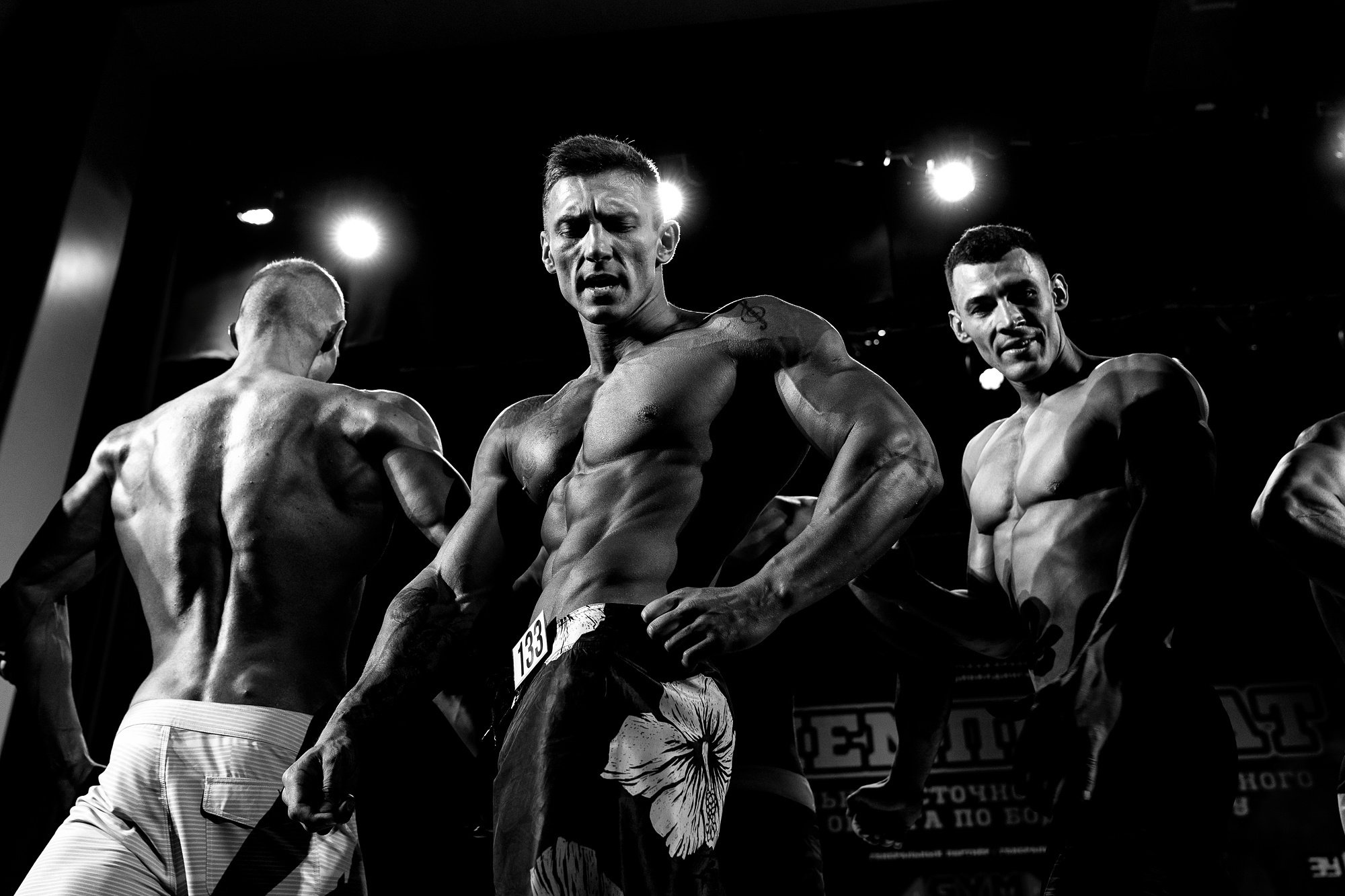 ЧЕМПИОНАТ ДАЛЬНЕВОСТОЧНОГО ФЕДЕРАЛЬНОГО ОКРУГА ПО БОДИБИЛДИНГУ 2019. Wedding and family photographer in Vladivostok Anton Blokhin