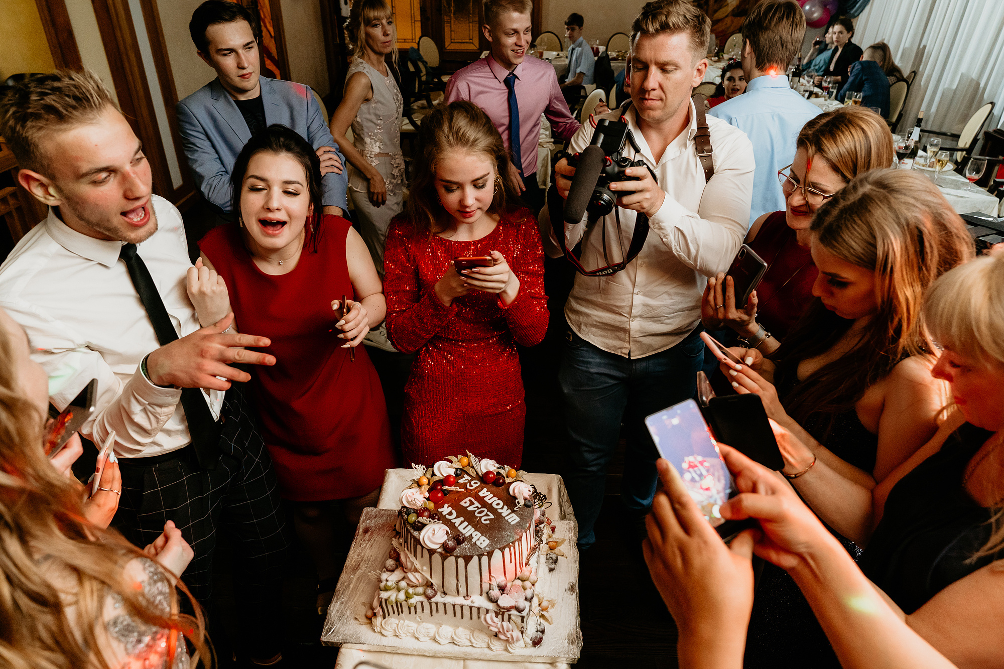 ШКОЛЬНЫЙ ВЫПУСКНОЙ 2019. Фотограф во Владивостоке Антон Блохин