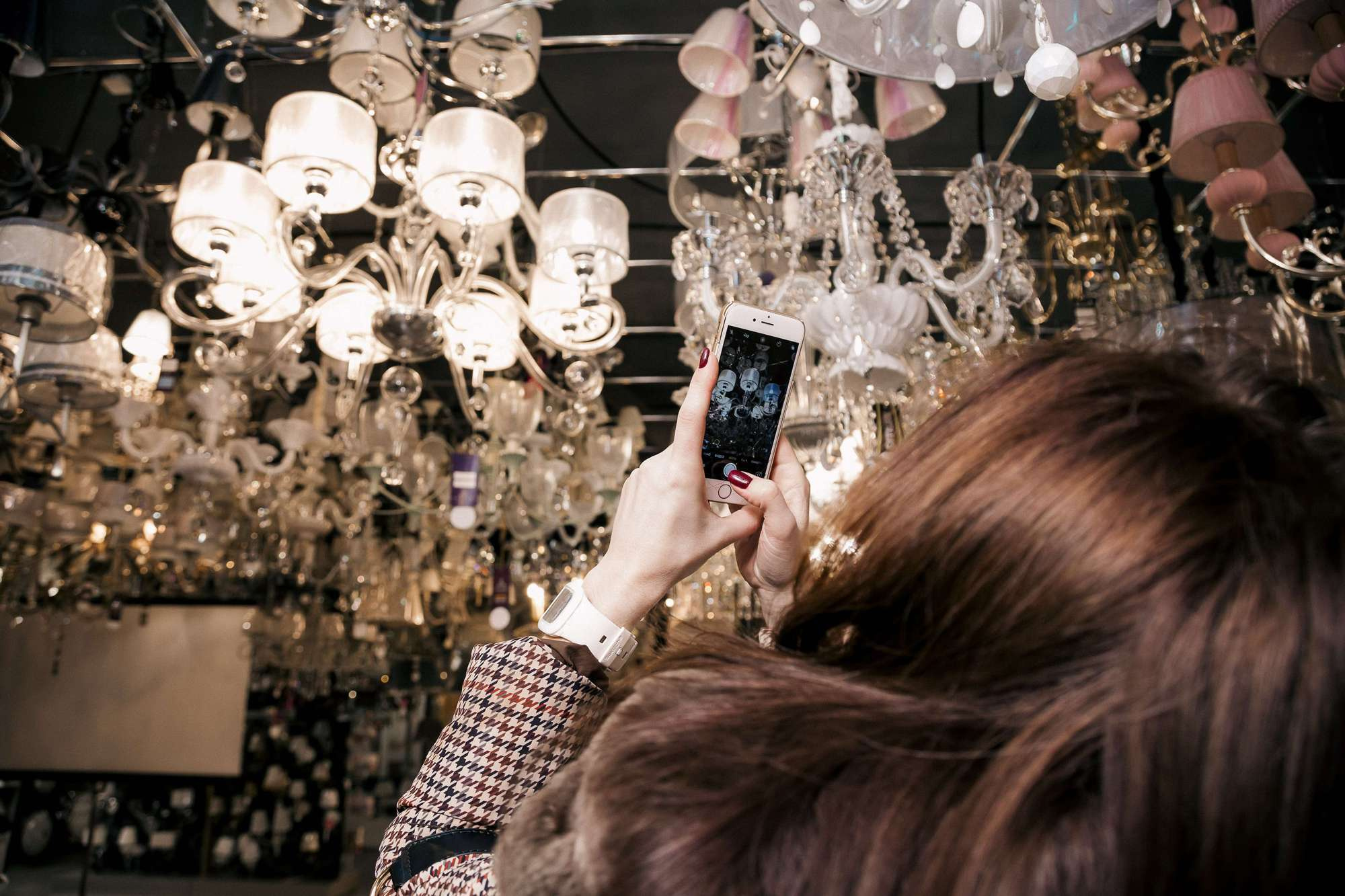 Презентация немецкого бренда Maytoni в салоне Орион свет. Фотограф во Владивостоке Антон Блохин