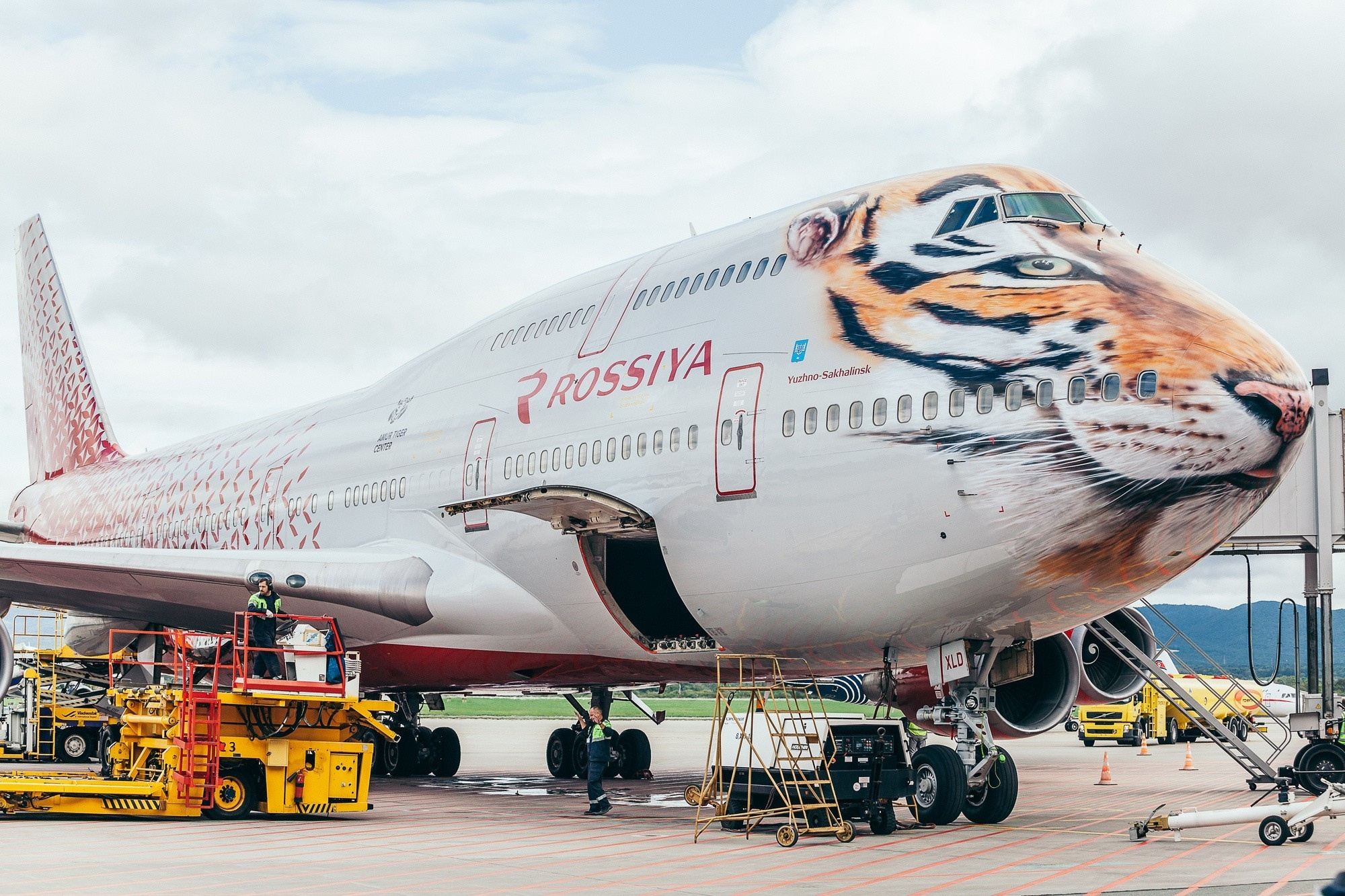 Авиаспоттинг в аэропорту Владивостока. Wedding and family photographer in Vladivostok Anton Blokhin