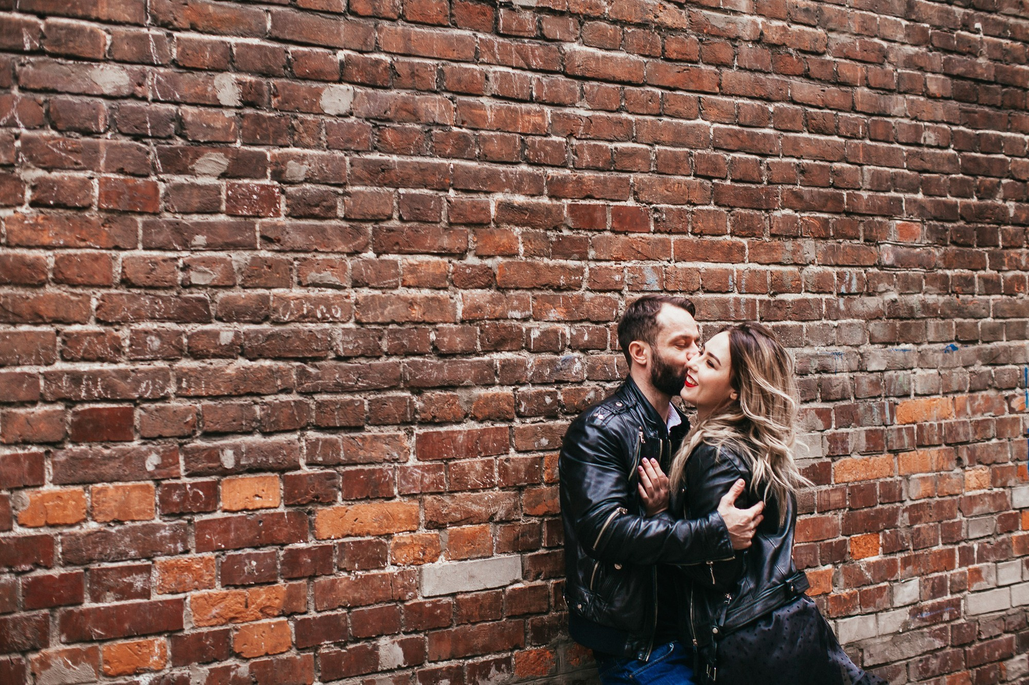АЛЕКСАНДР И ОЛЯ. Фотограф во Владивостоке Антон Блохин