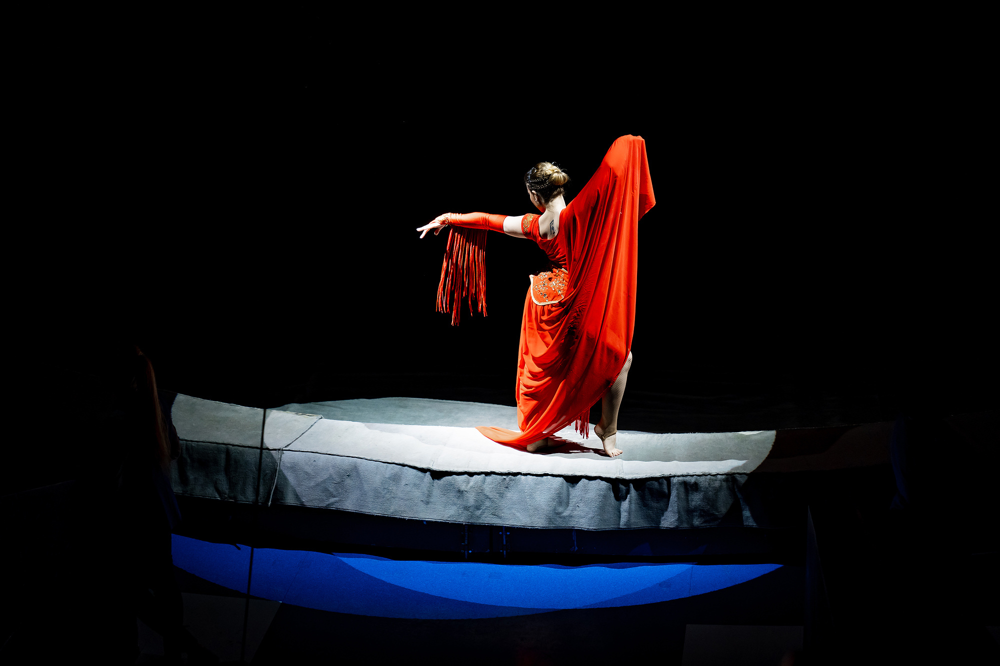 Государственный цирк Бурятии «Легенды Байкала — 9 ветвей». Wedding and family photographer in Vladivostok Anton Blokhin