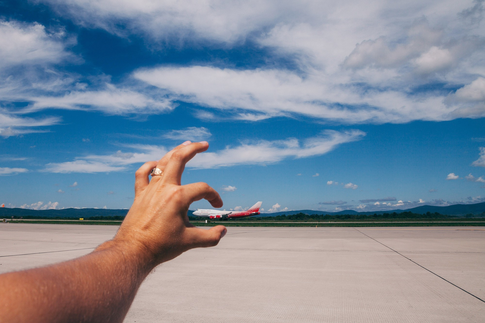 Авиаспоттинг в аэропорту Владивостока. Wedding and family photographer in Vladivostok Anton Blokhin