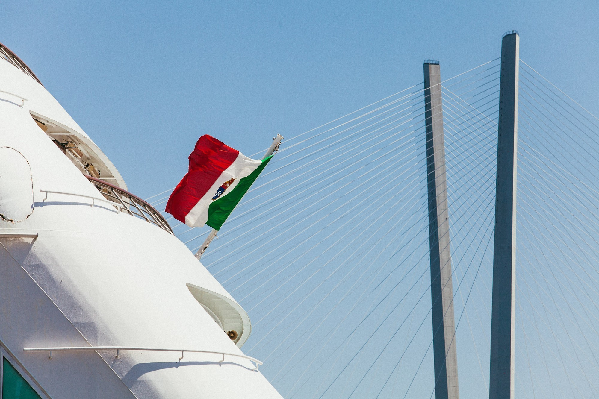 Круизный лайнер Costa Victoria во Владивостоке (2.05.17). Фотограф во Владивостоке Антон Блохин