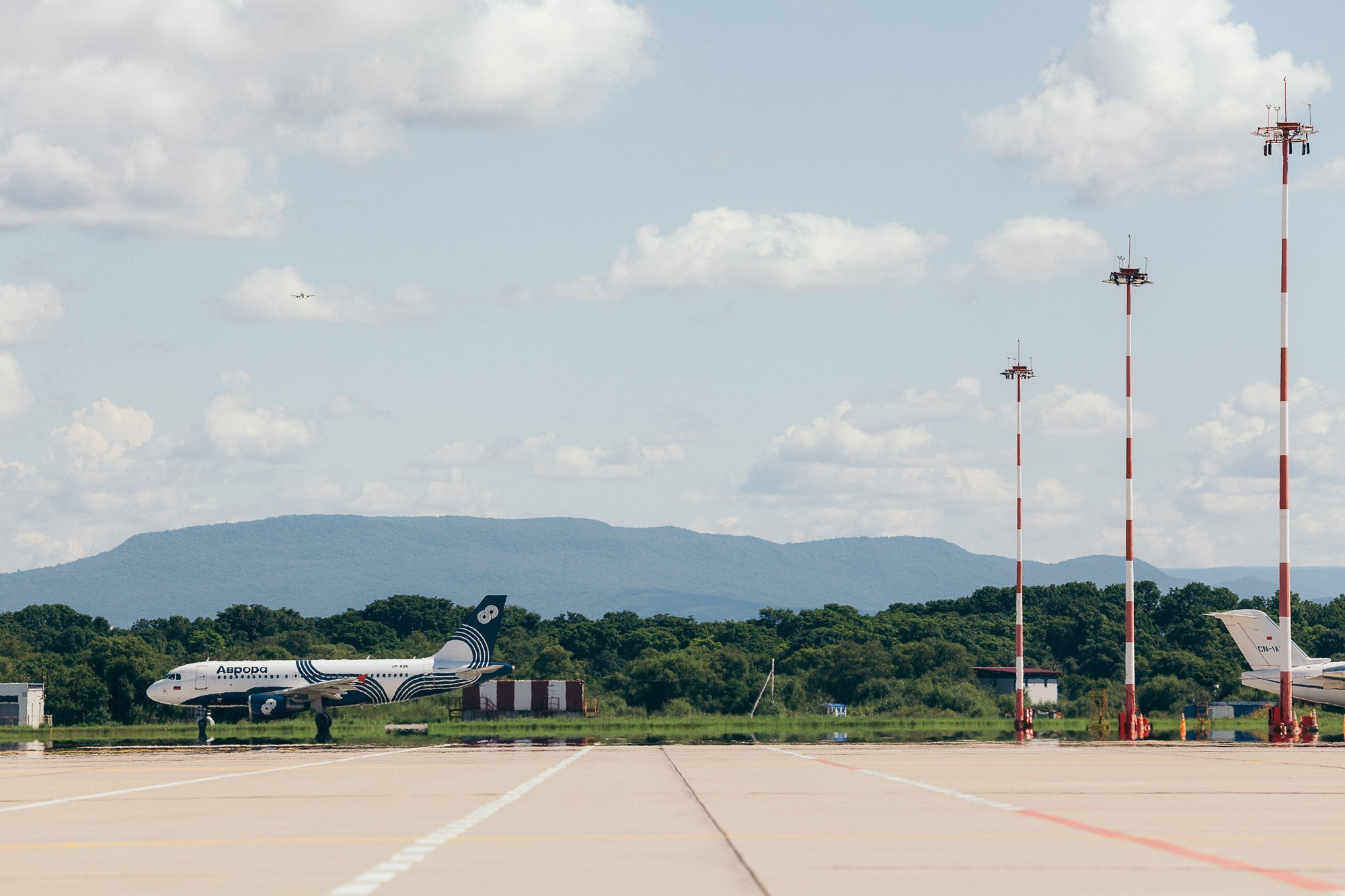 Авиаспоттинг в аэропорту Владивостока. Wedding and family photographer in Vladivostok Anton Blokhin