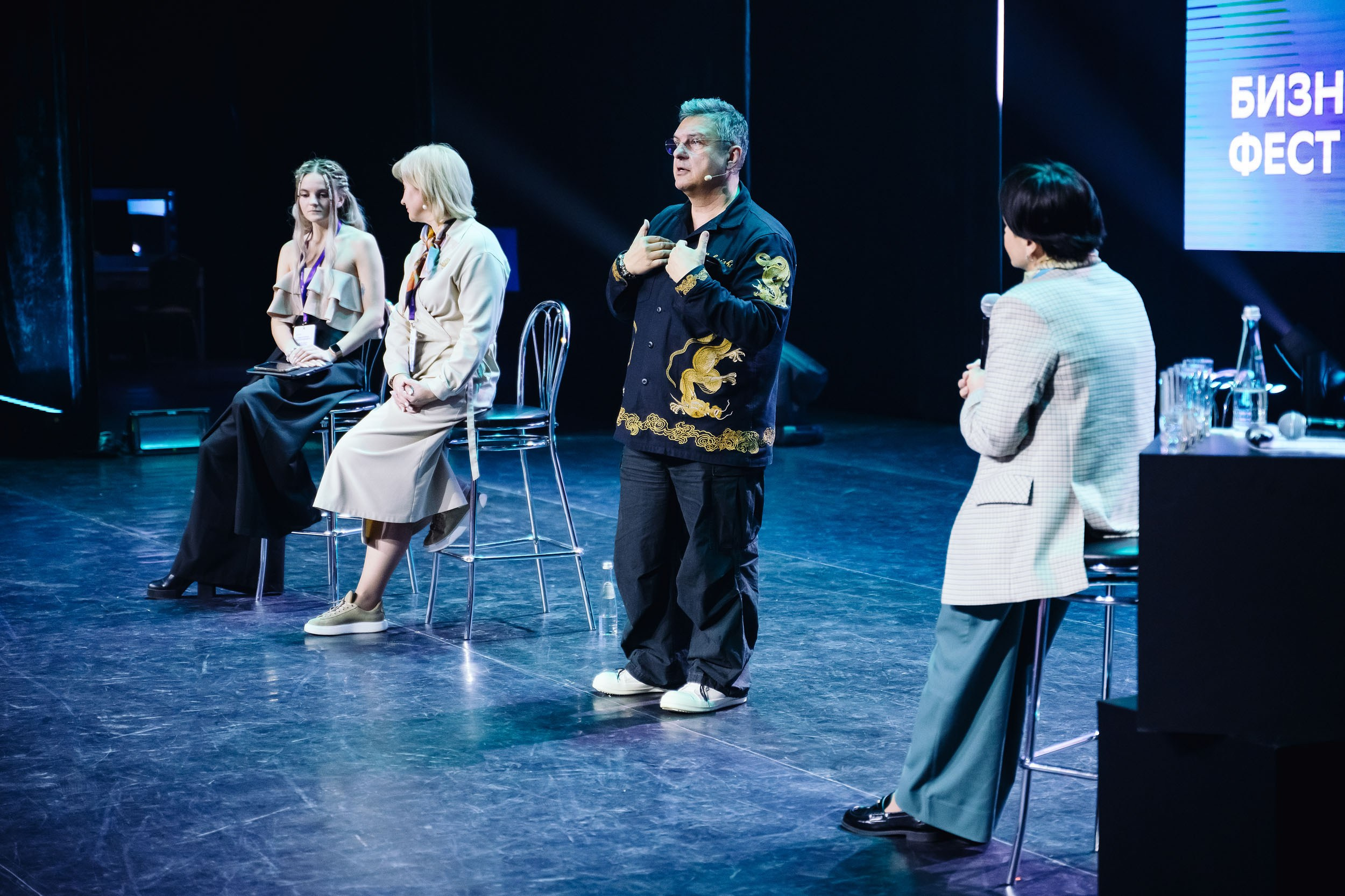 СБЕР Бизнес Фест. One Media Life: фоторепортажи, фотоотчеты с мероприятий и заведений