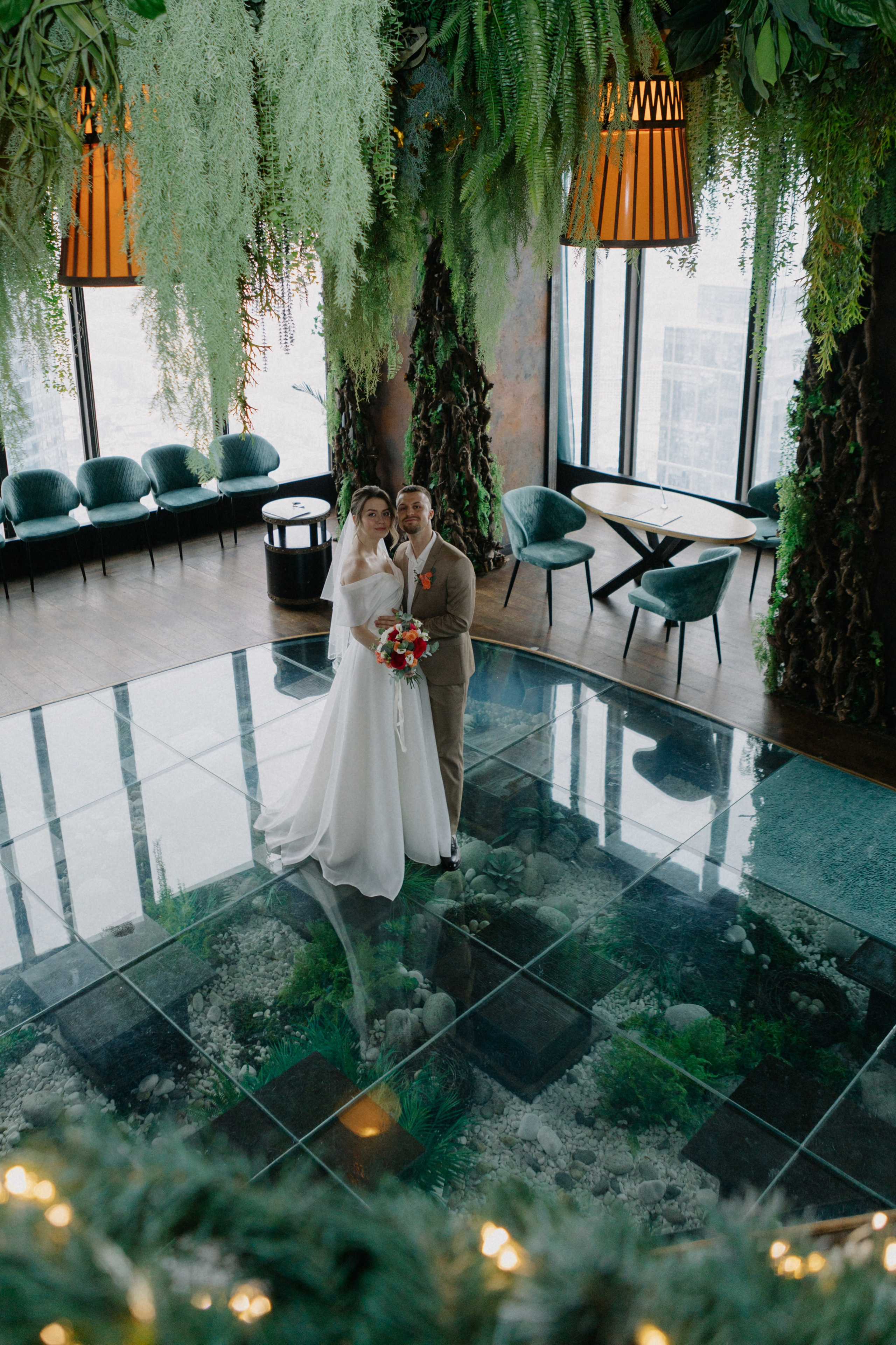 Ксюша и Илья. Утро в отеле роспись в Birds. Свадебный и портретный фотограф в Москве Анастасия Масюк