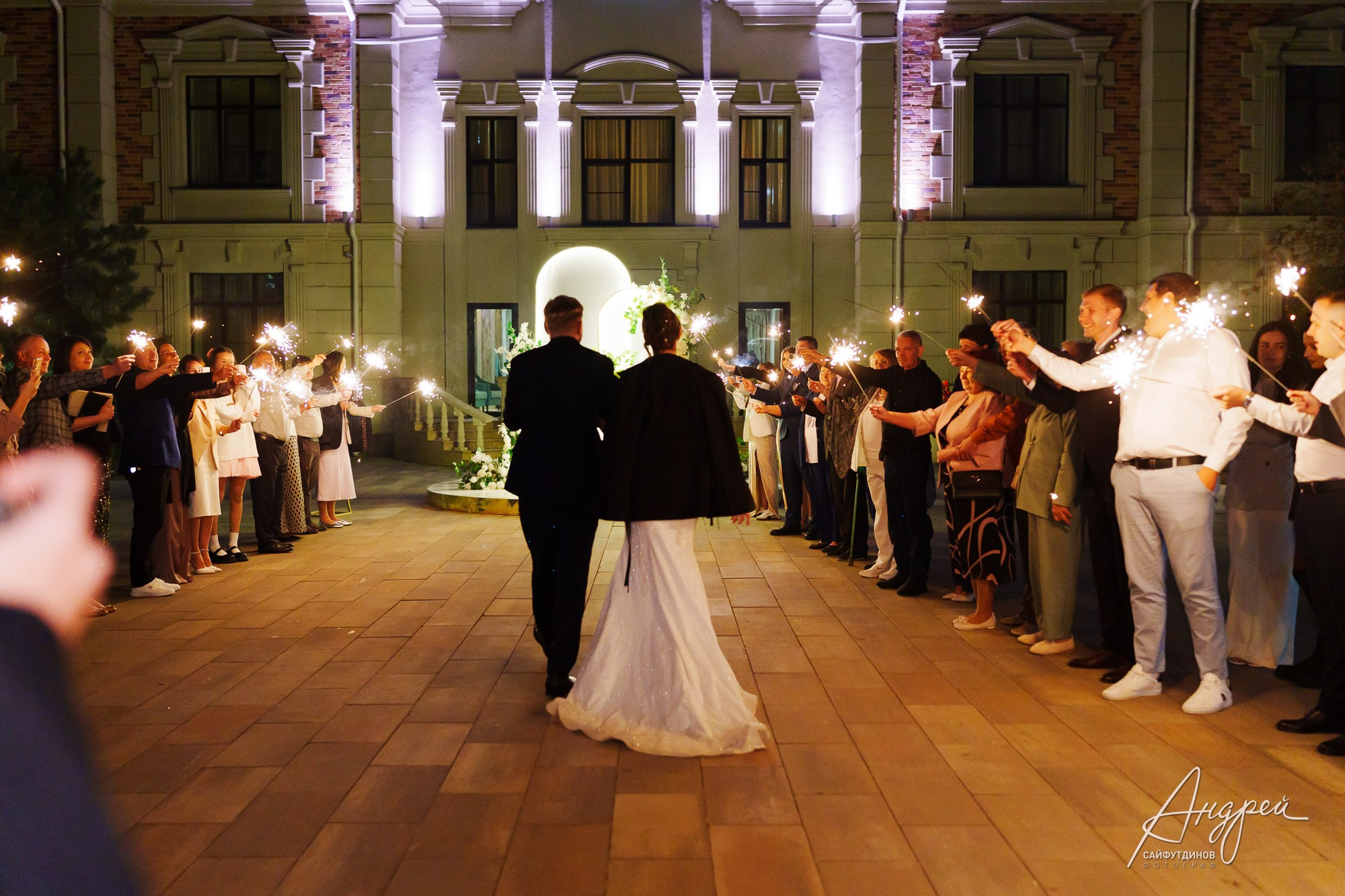 Фотоотчёт и бэкстейдж свадебной фотосессии. Свадебный и семейный фотограф в Ростове-на-Дону. Андрей Сайфутдинов