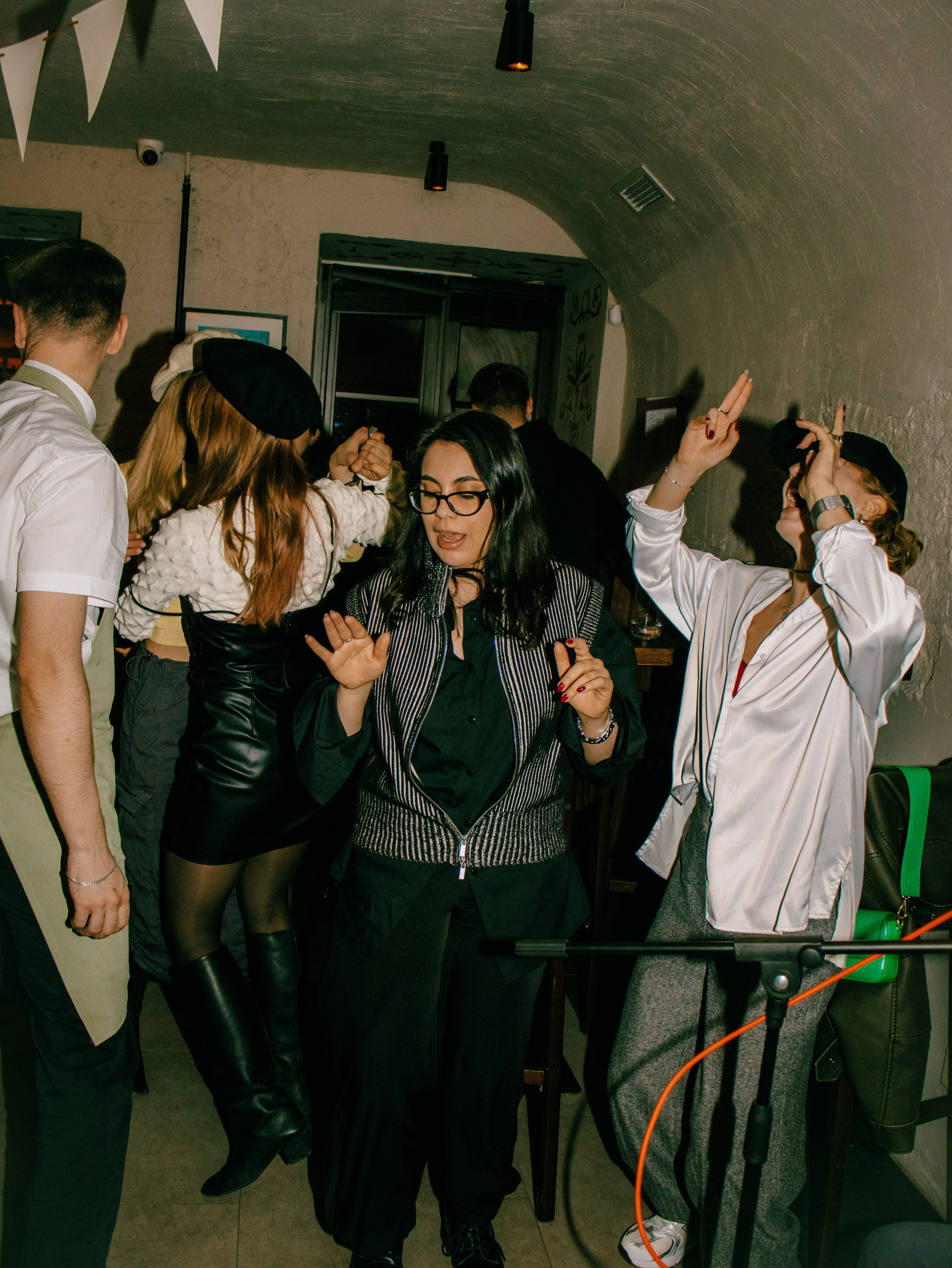 Открытие Por Favor bar. Фотограф | портрет | бренды | репортаж
