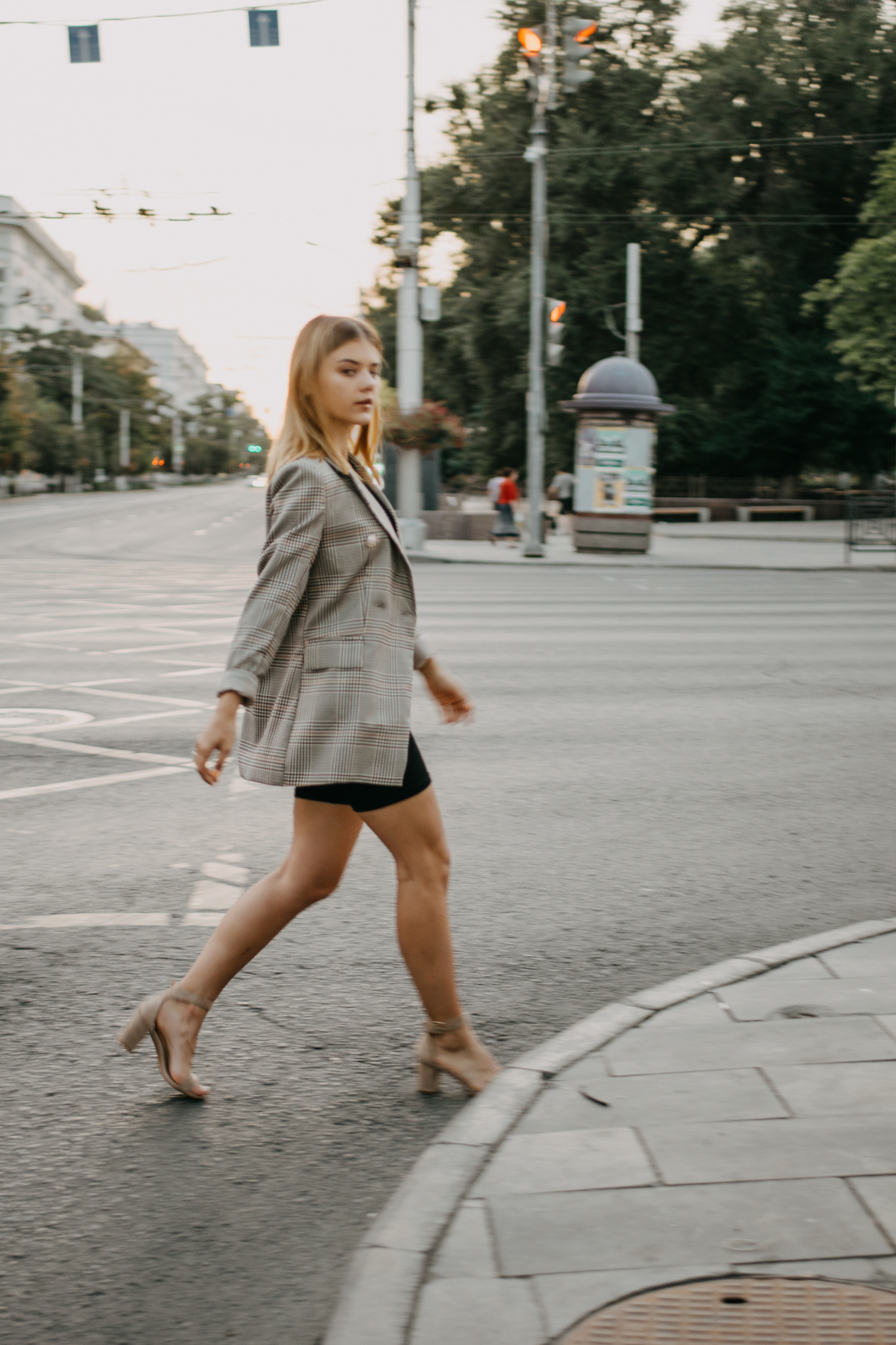 Фотосессия на рассвете с собакой в Ростове. Фотосессии в Ростове-на-Дону. Мария Роскошная