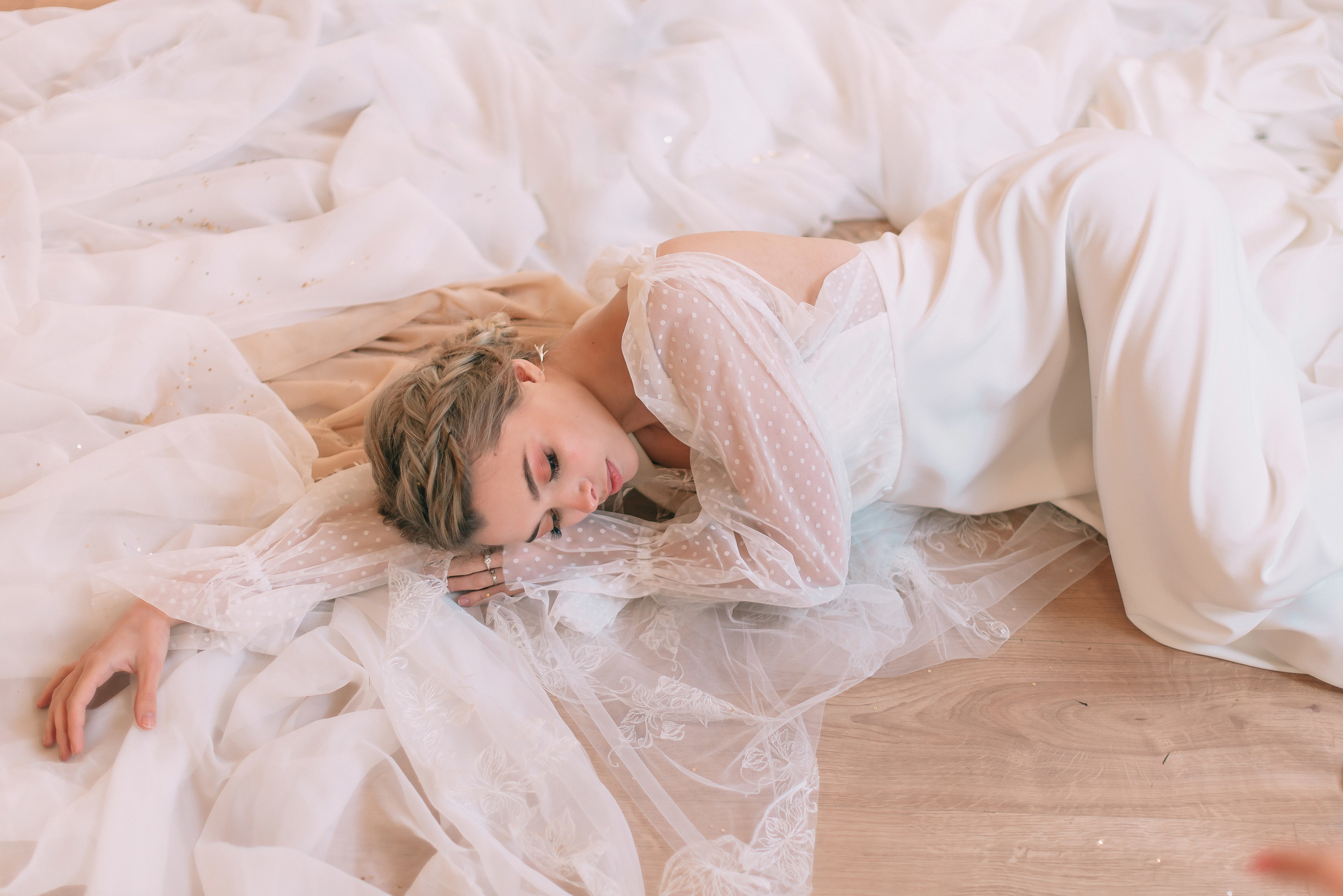 Лидия, утро во дворце. Свадебный фотограф Анастасия Сюзанова