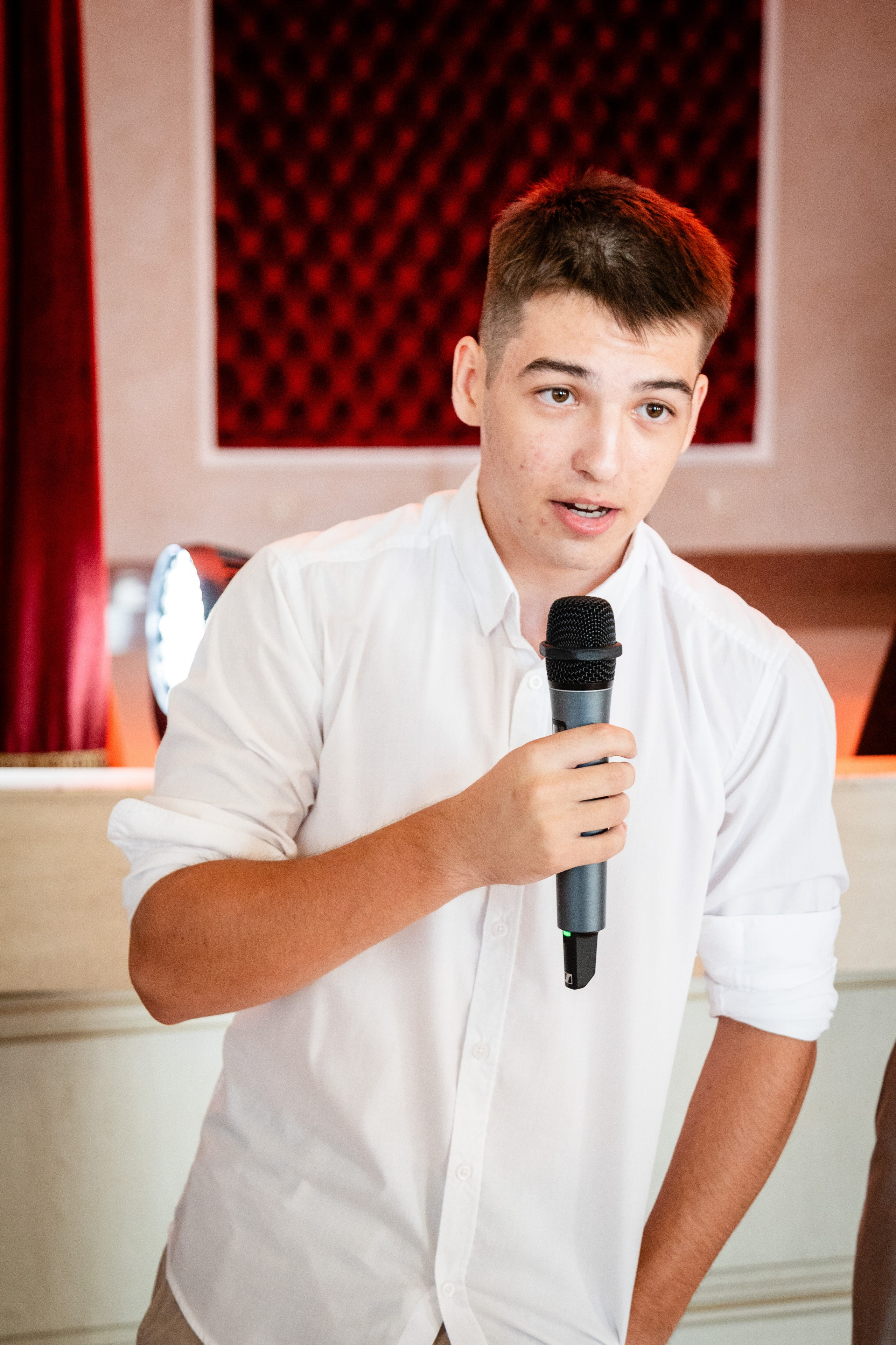 Школьный выпускной. Детский фотограф видеограф в Хабаровске Михаил Орлов