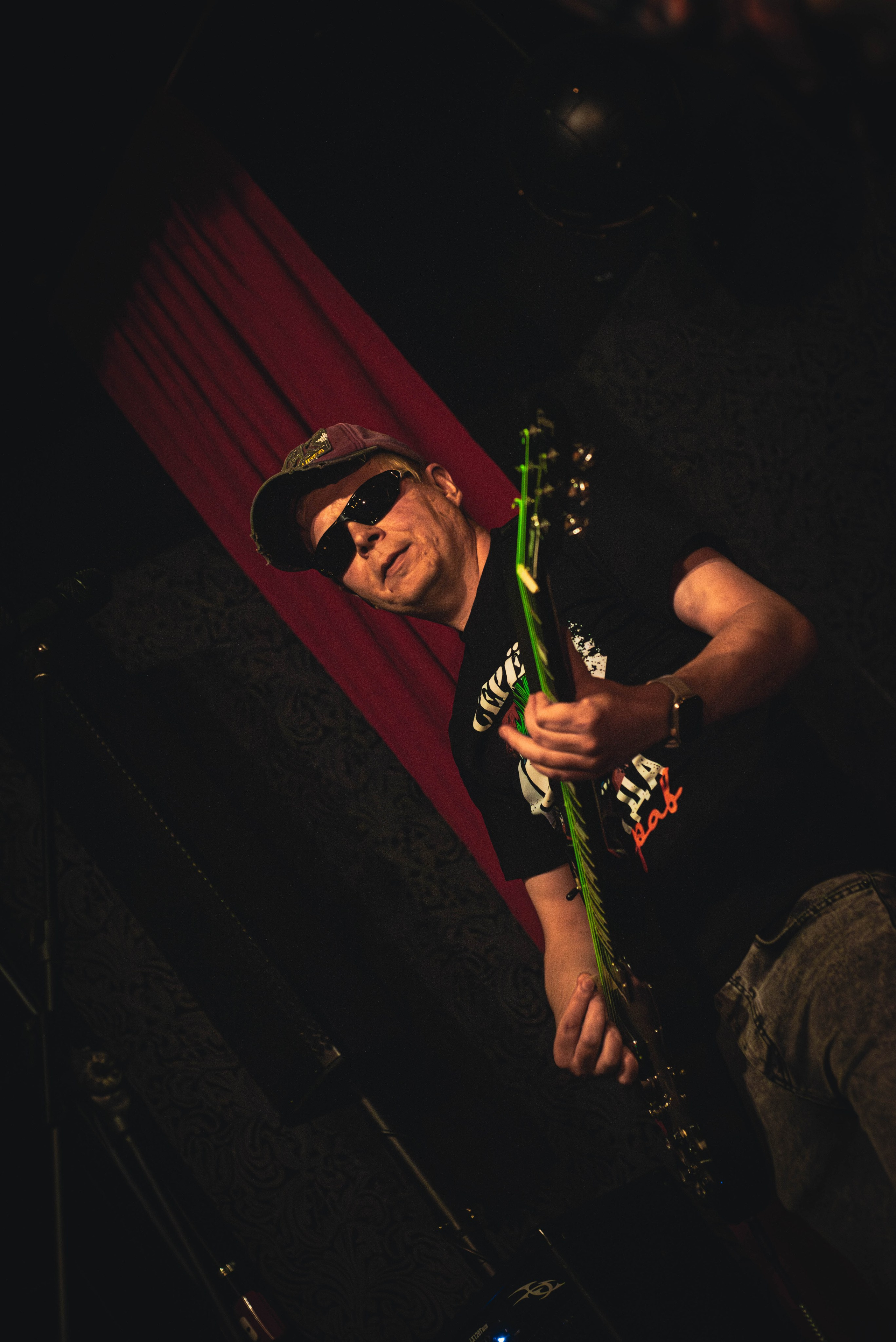 5ИМЁН (12 октября 2024 года, Егорьевск, бар Синий Банан). Фотограф Светлана Блинова, Москва и Московская область