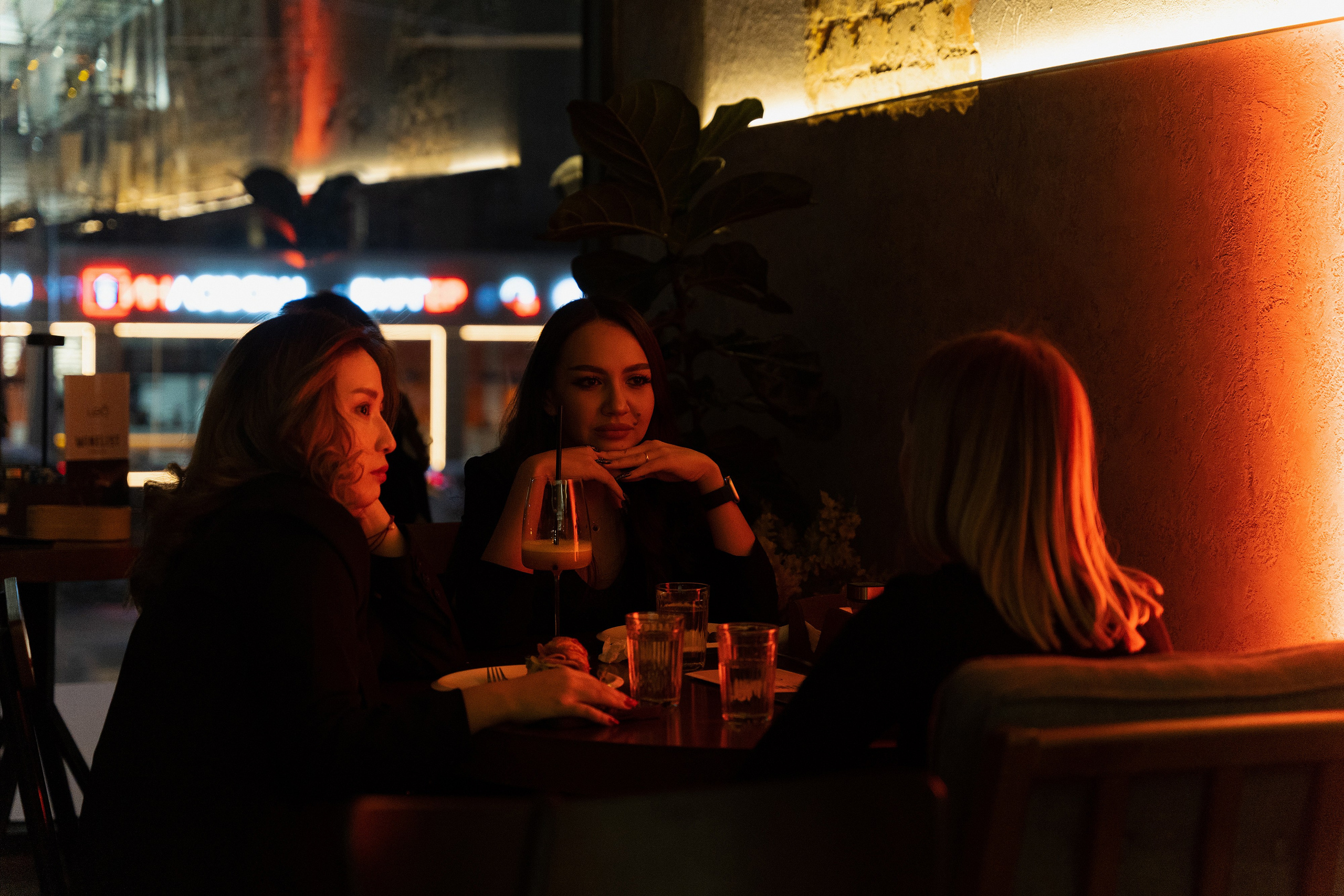 Открытие Leo Coffee. Репортажный фотограф Дмитрий Юрчук