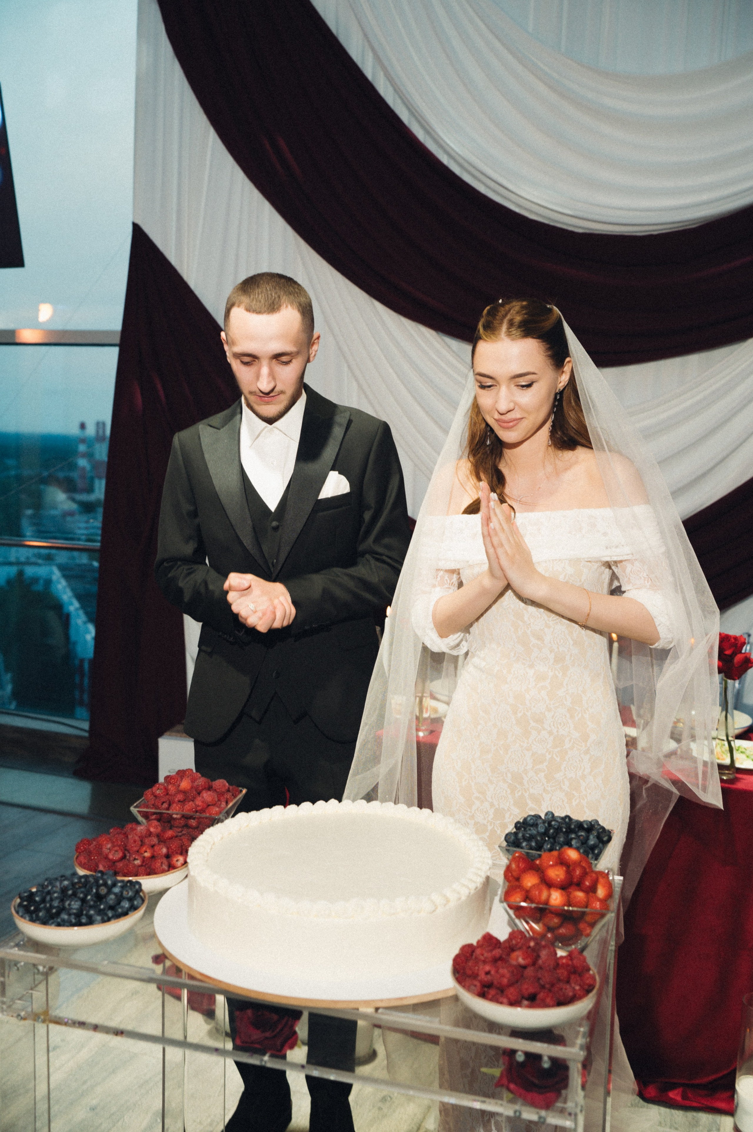 Дарья и Артём. Репортажный и свадебный фотограф в Сургуте