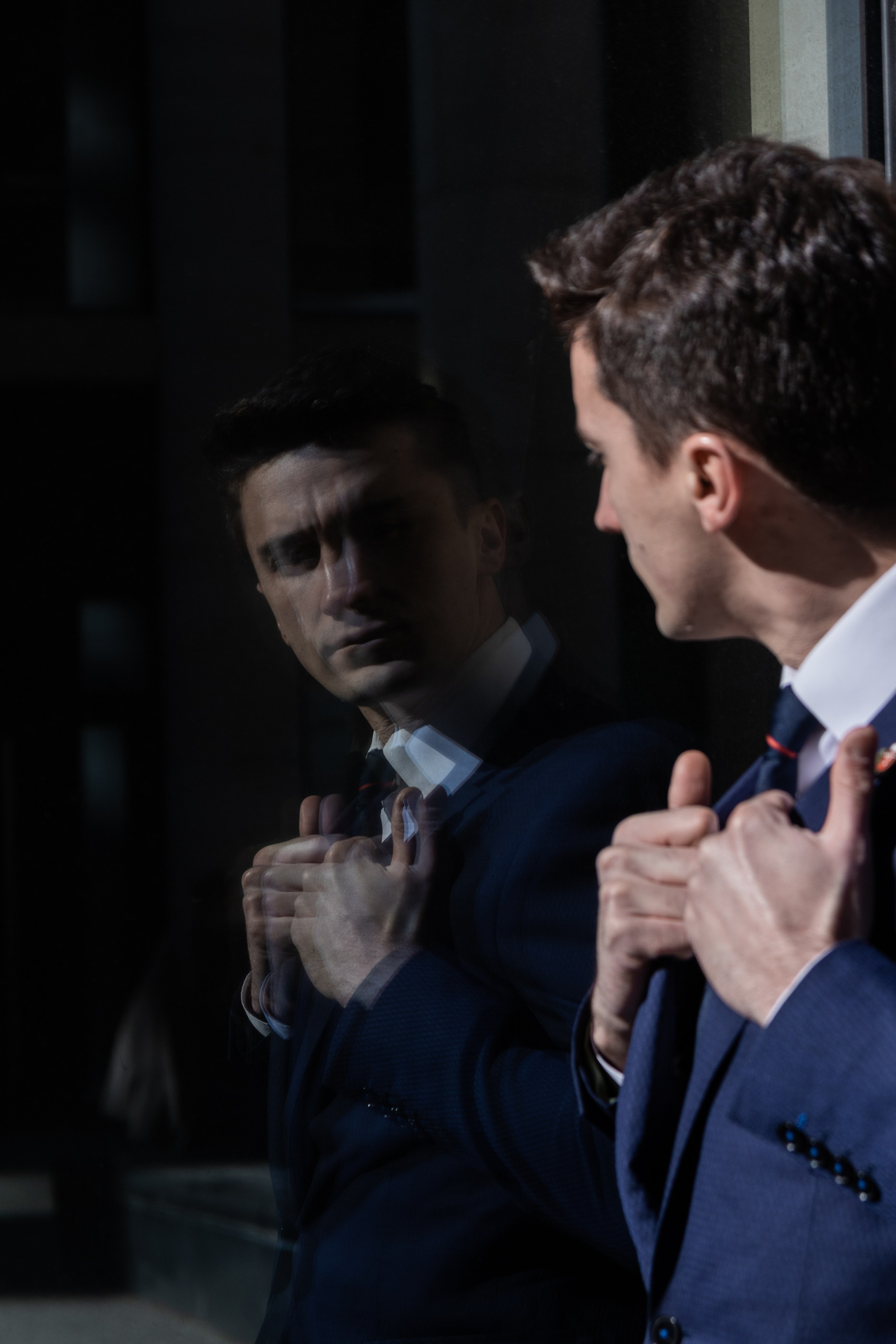 Мужская уличная бизнес-фотосессия — уверенность в каждом кадре. Портретный фотограф в Санкт-Петербурге Савельева Ольга