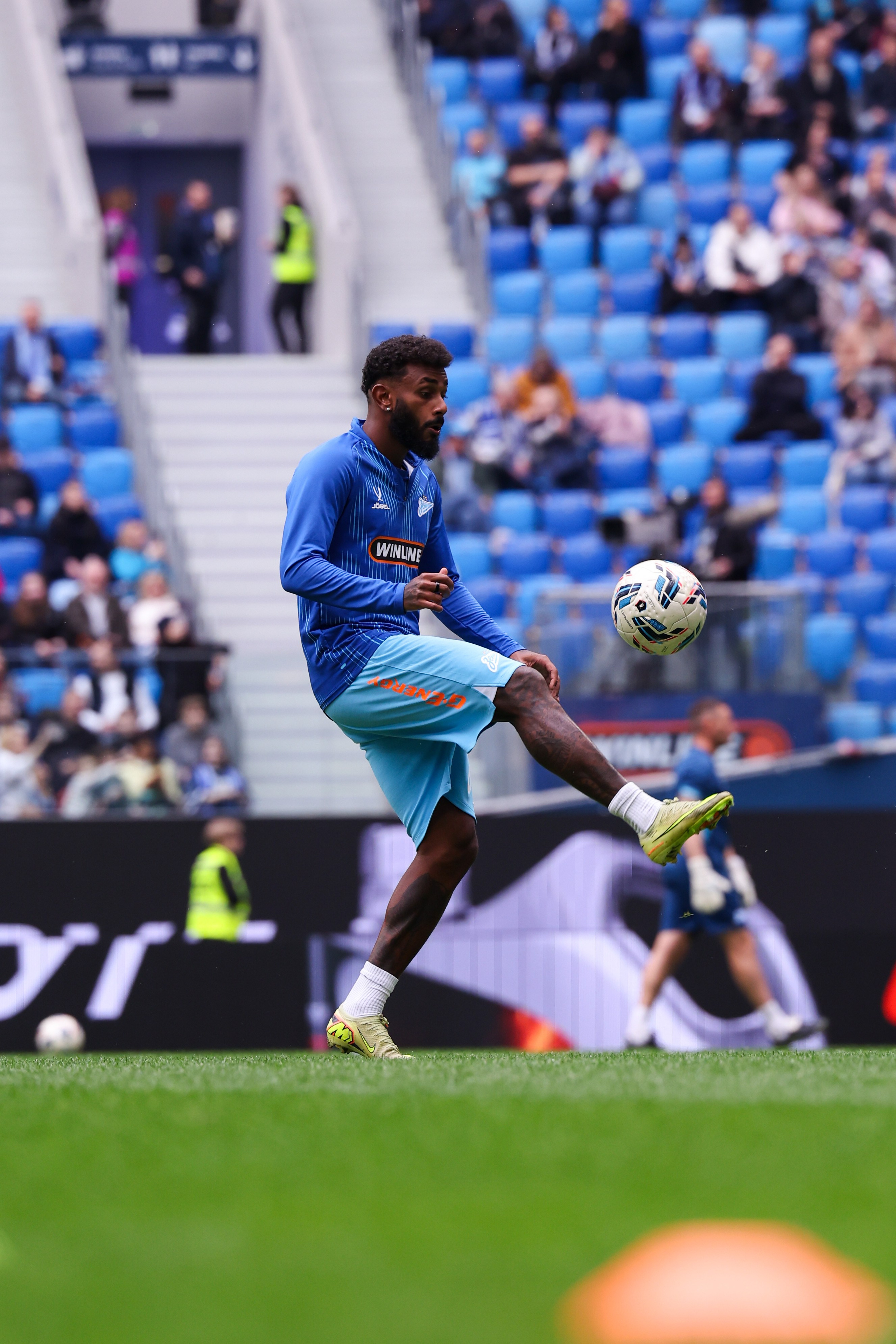 ФК «Зенит» — ФК «Крылья советов». Спортивный и репортажный фотограф Антон Тереханов