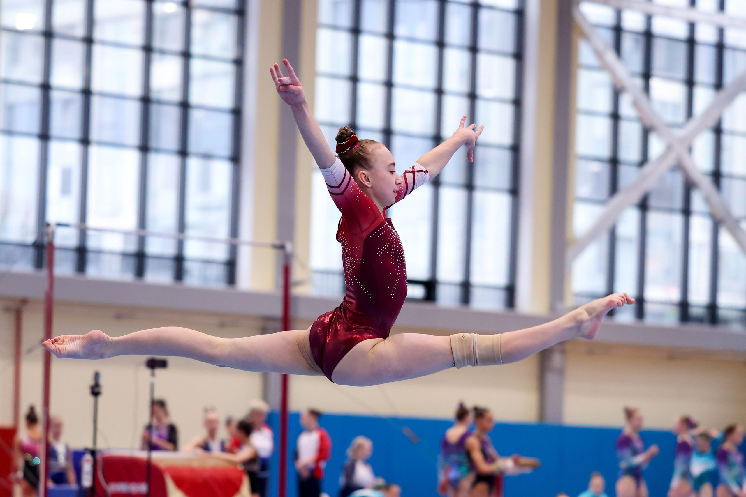 Чемпионат Санкт-Петербурга и командное Первенство 2025 среди девушек. Спортивный и репортажный фотограф Антон Тереханов