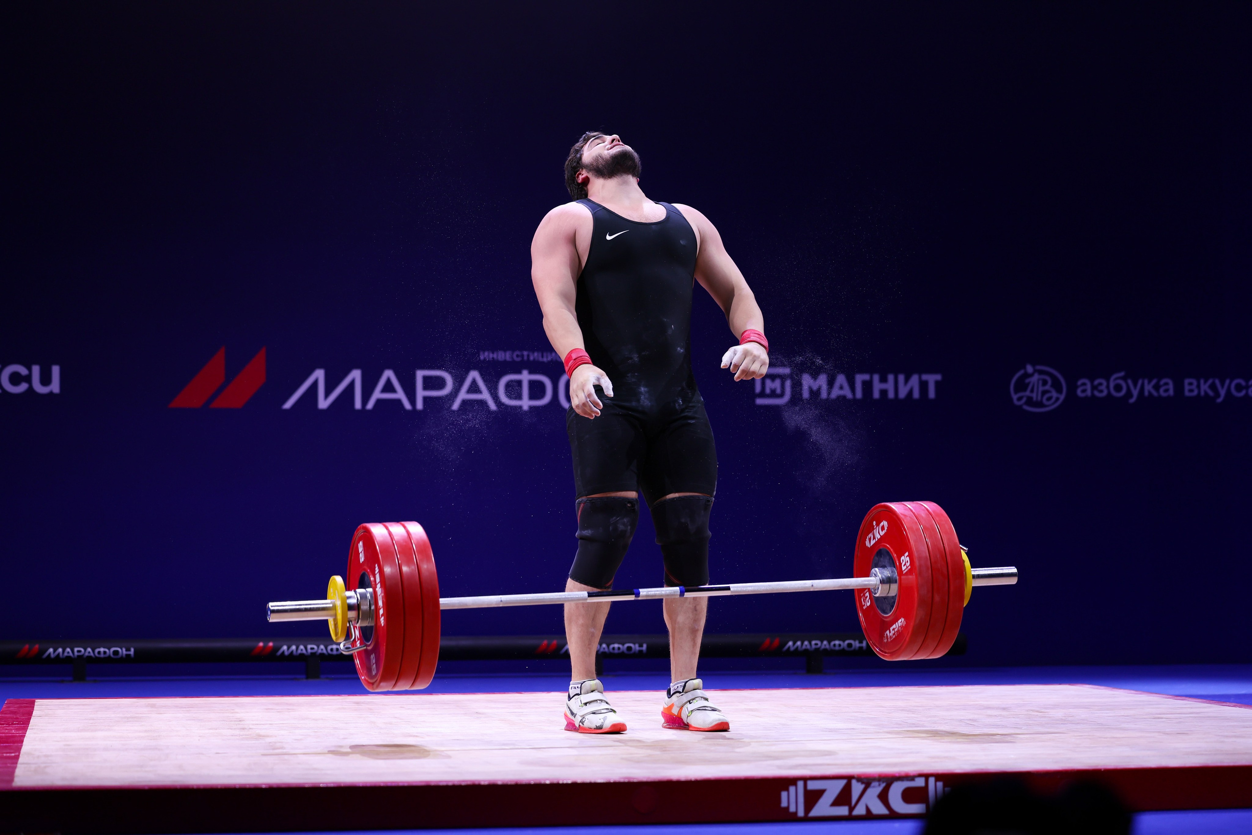 Чемпионат России по тяжелой атлетике 2025. Спортивный и репортажный фотограф Антон Тереханов