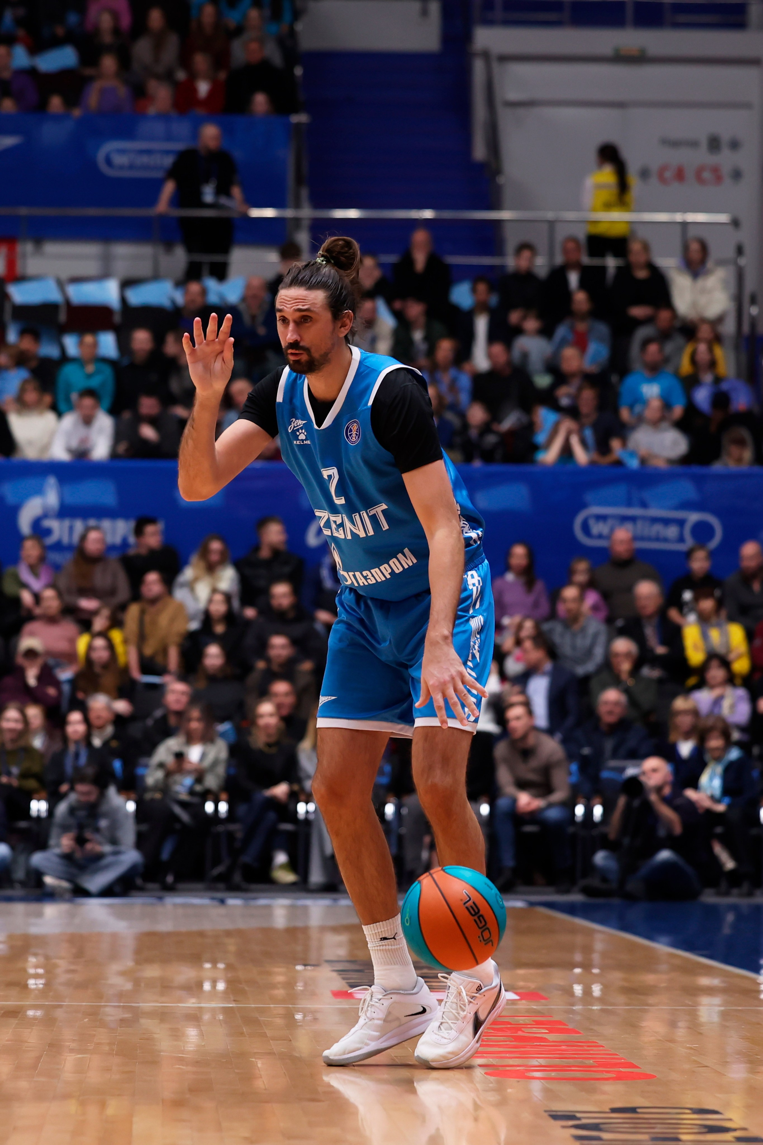 БК Зенит — БК Уникс 13.02.2025. Спортивный и репортажный фотограф Антон Тереханов