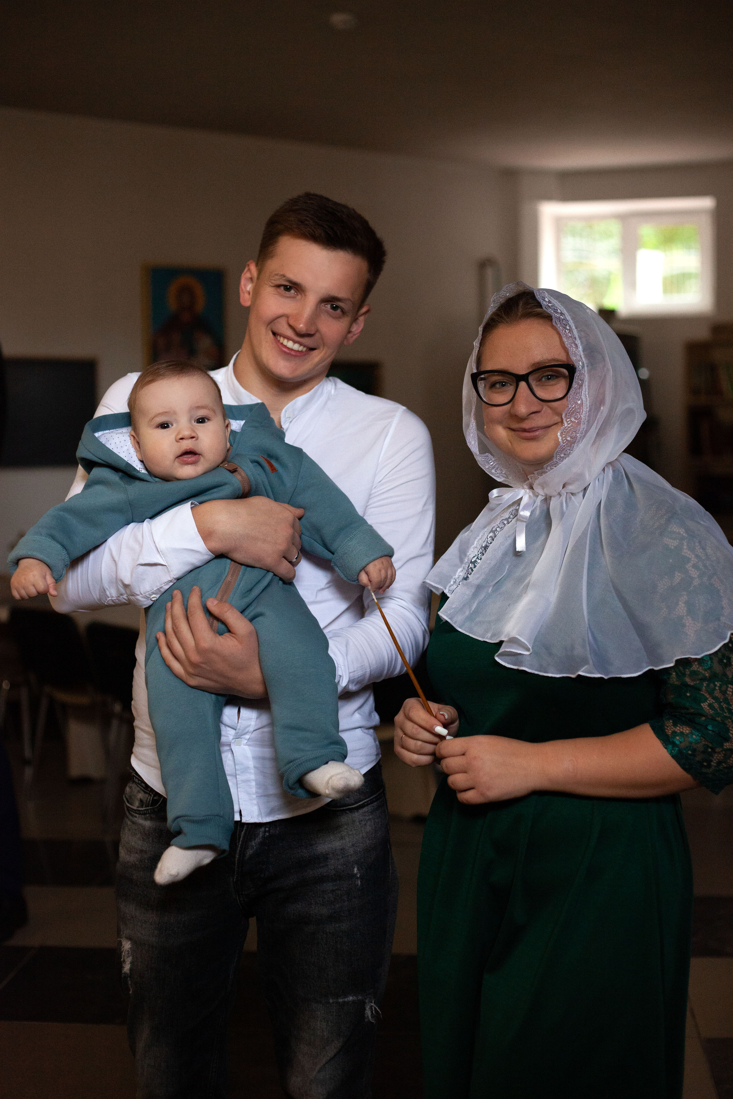 Крещение малыша 6 месяцев. Фотограф видеограф Ольга Василевская