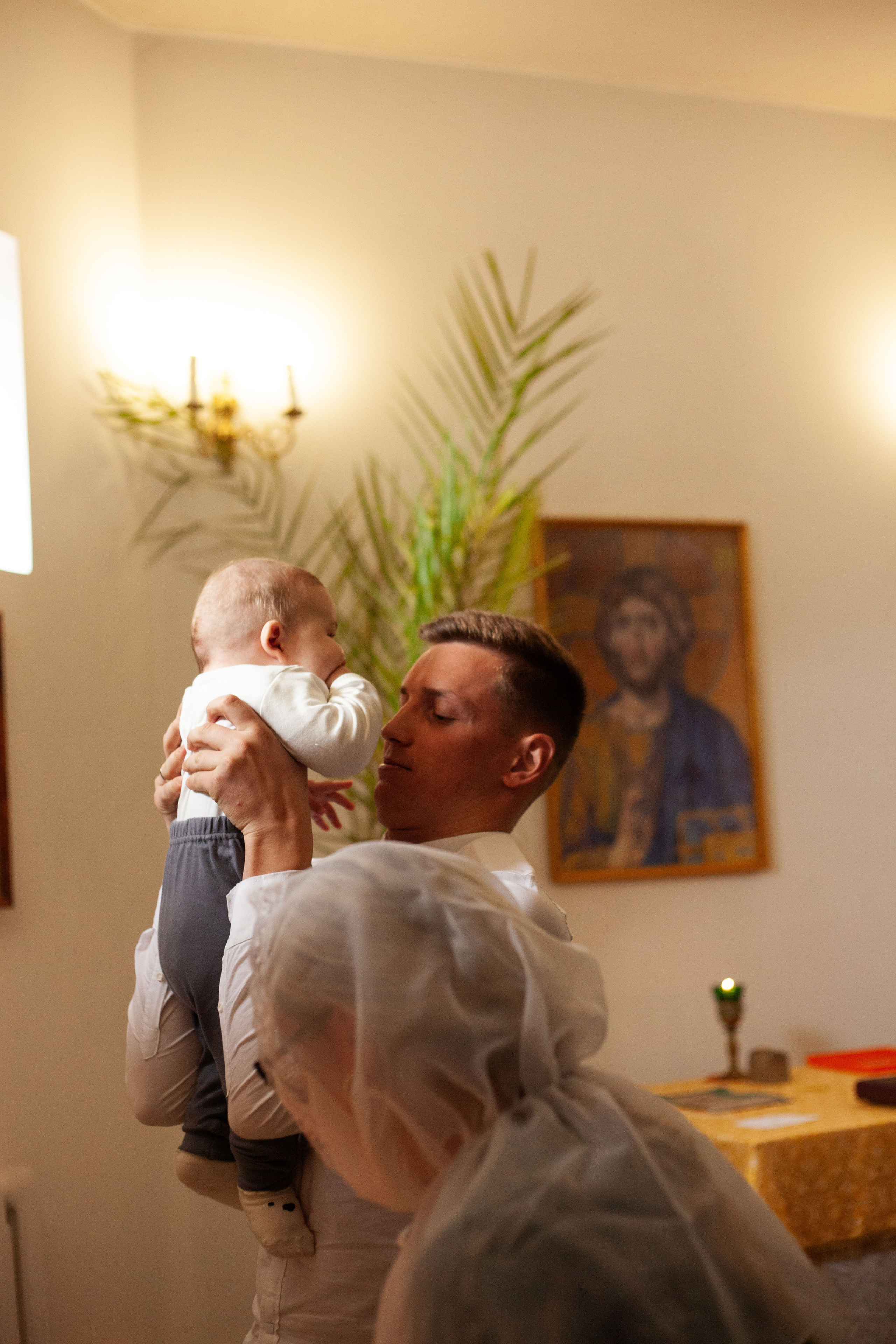 Крещение малыша 6 месяцев. Фотограф видеограф Ольга Василевская