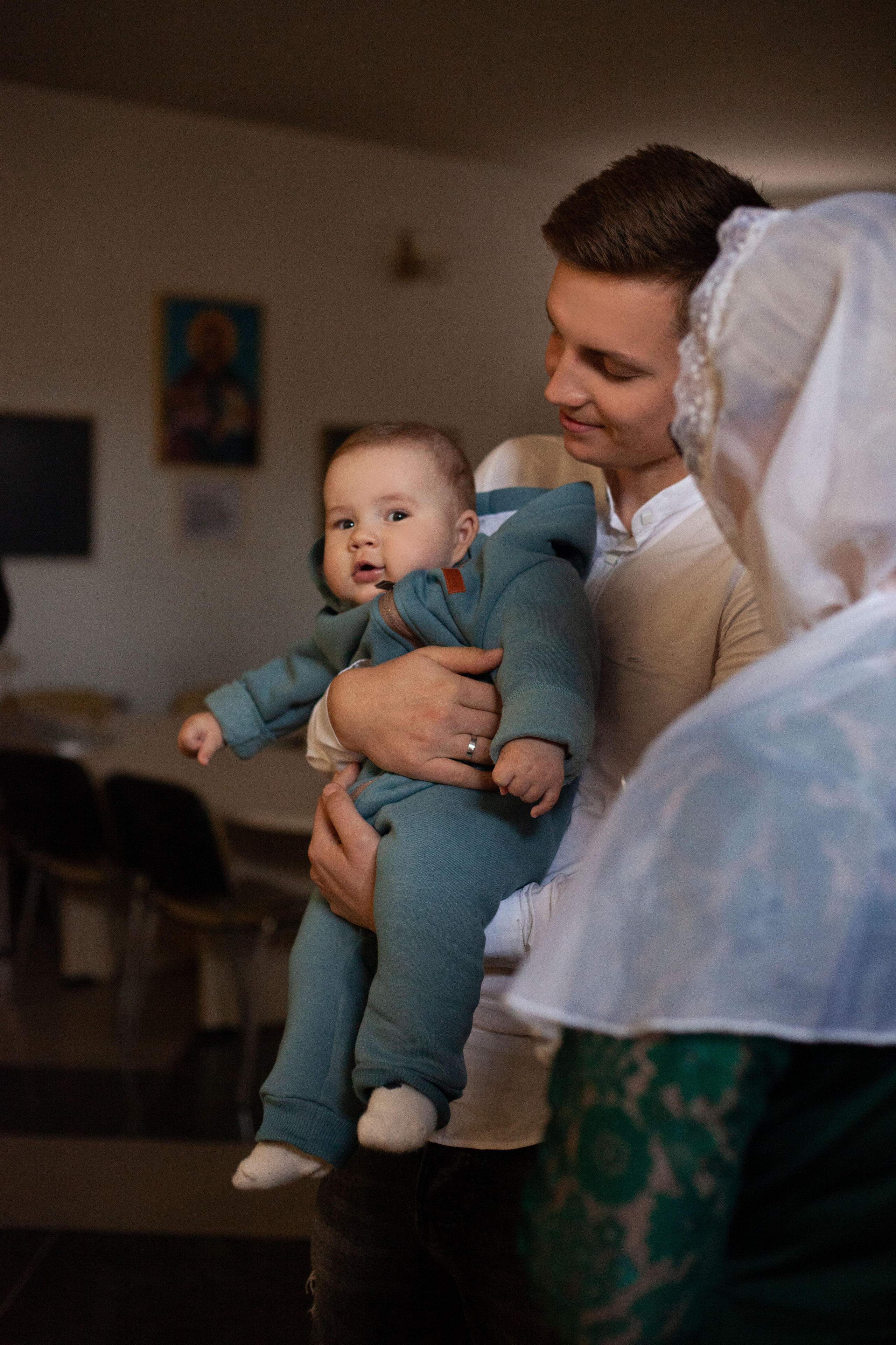 Крещение малыша 6 месяцев. Фотограф видеограф Ольга Василевская