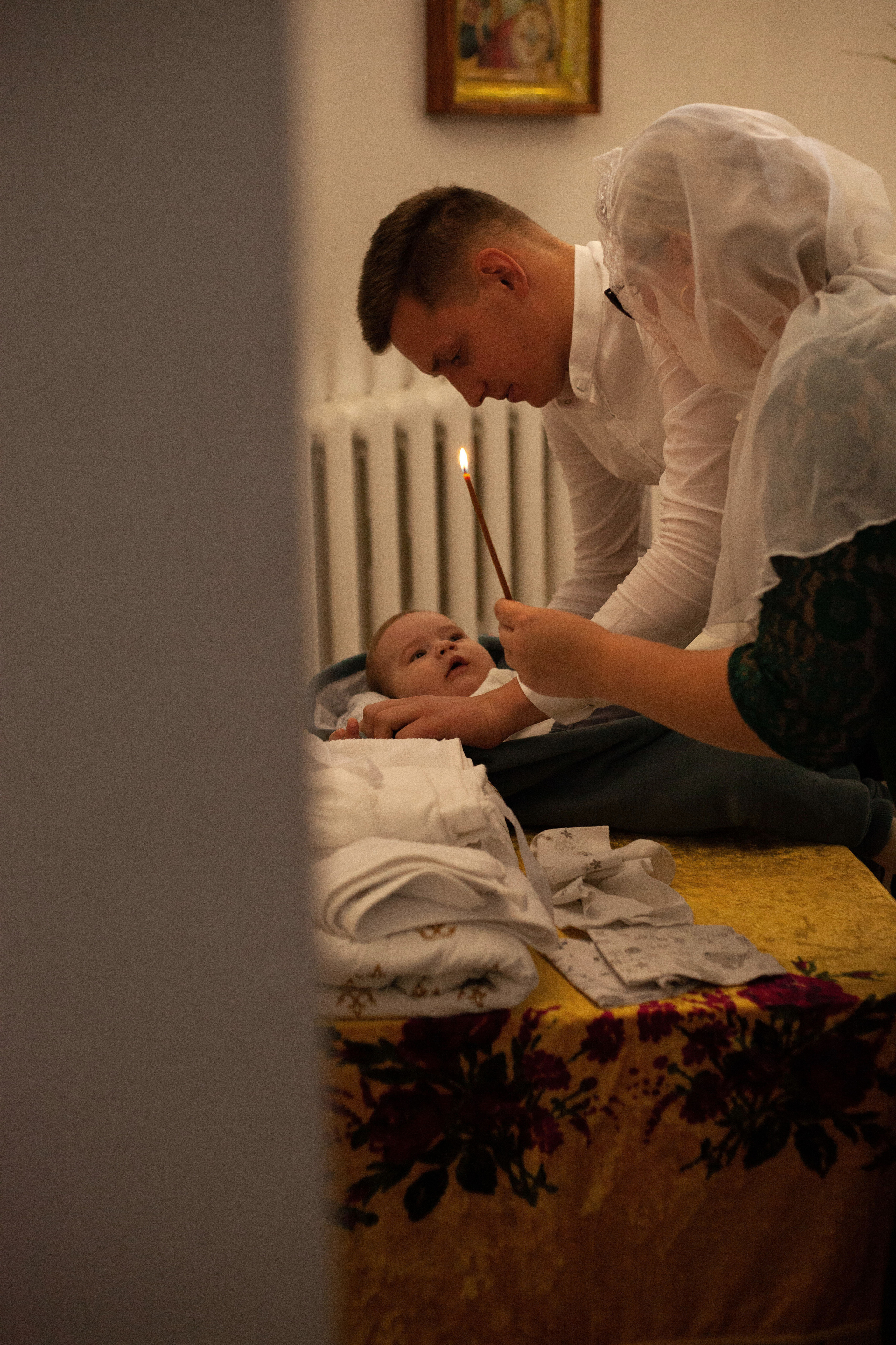 Крещение малыша 6 месяцев. Фотограф видеограф Ольга Василевская