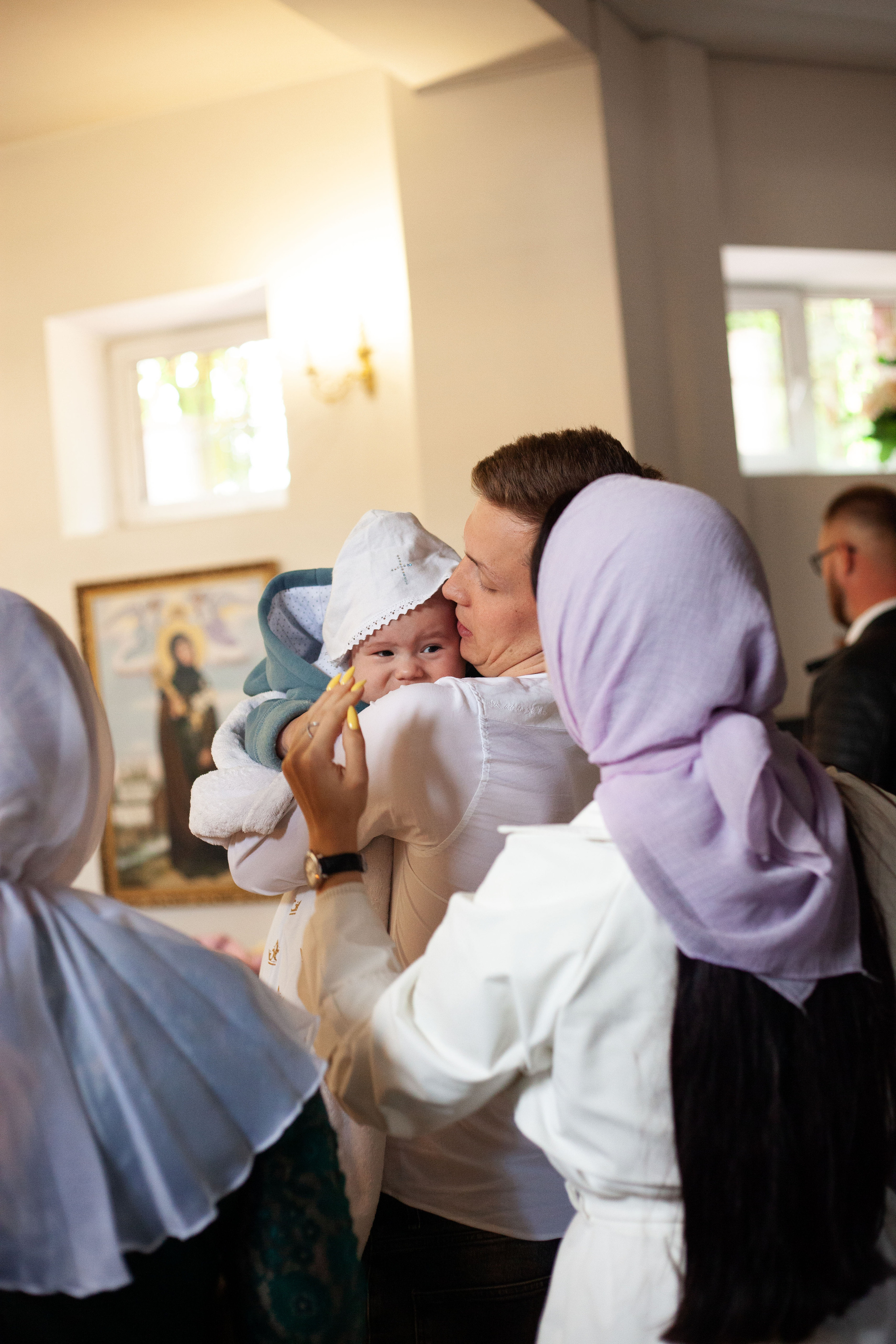 Крещение малыша 6 месяцев. Фотограф видеограф Ольга Василевская