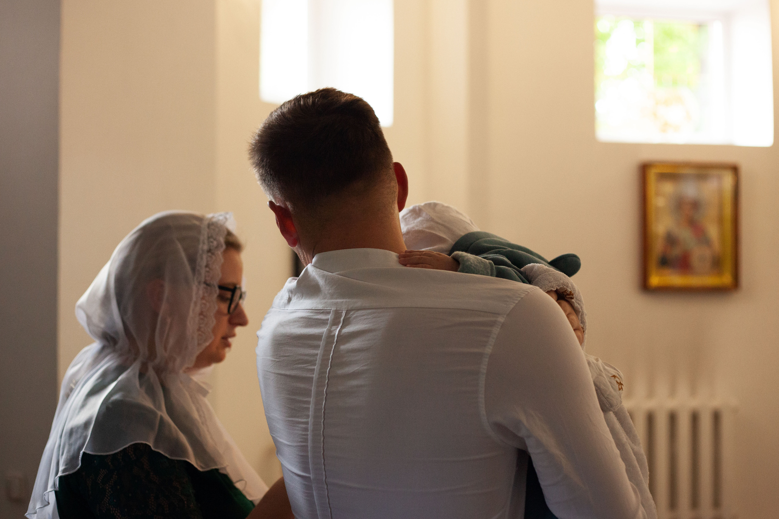 Крещение малыша 6 месяцев. Фотограф видеограф Ольга Василевская