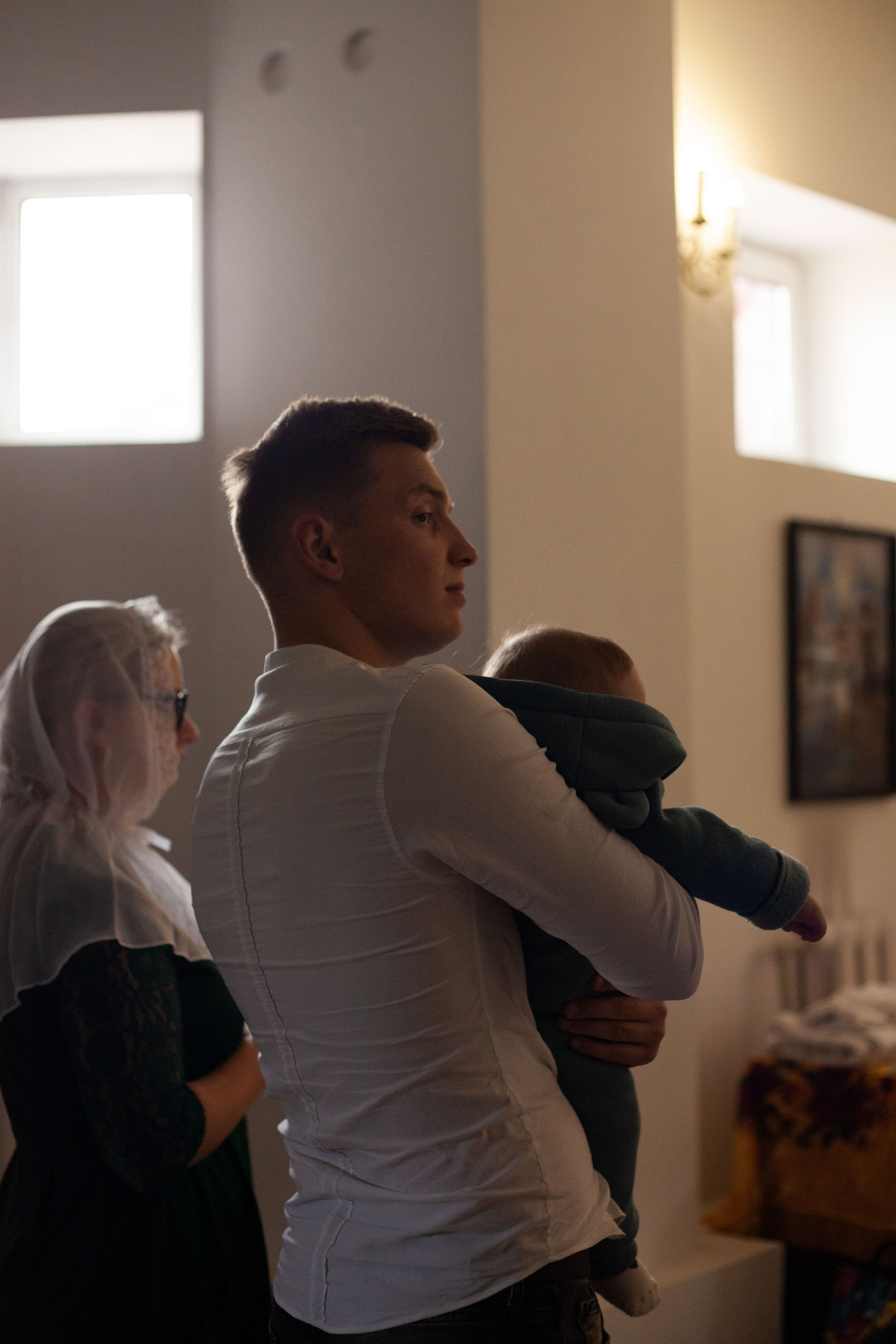 Крещение малыша 6 месяцев. Фотограф видеограф Ольга Василевская