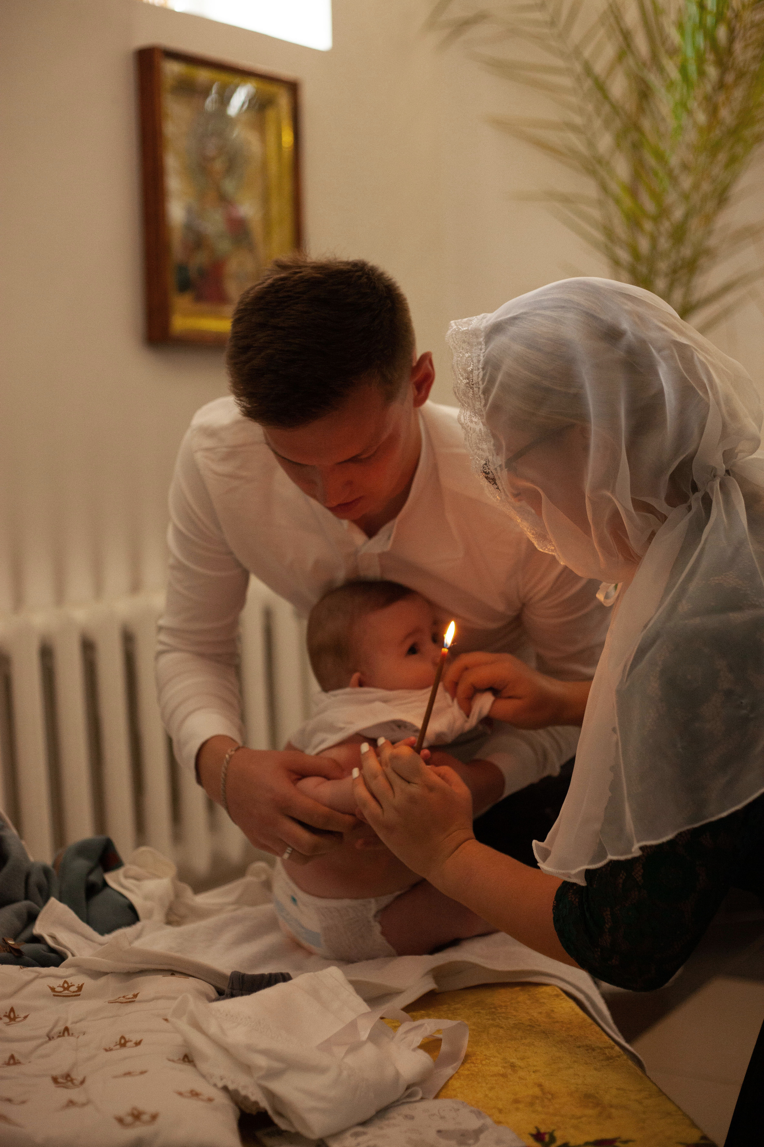 Крещение малыша 6 месяцев. Фотограф видеограф Ольга Василевская