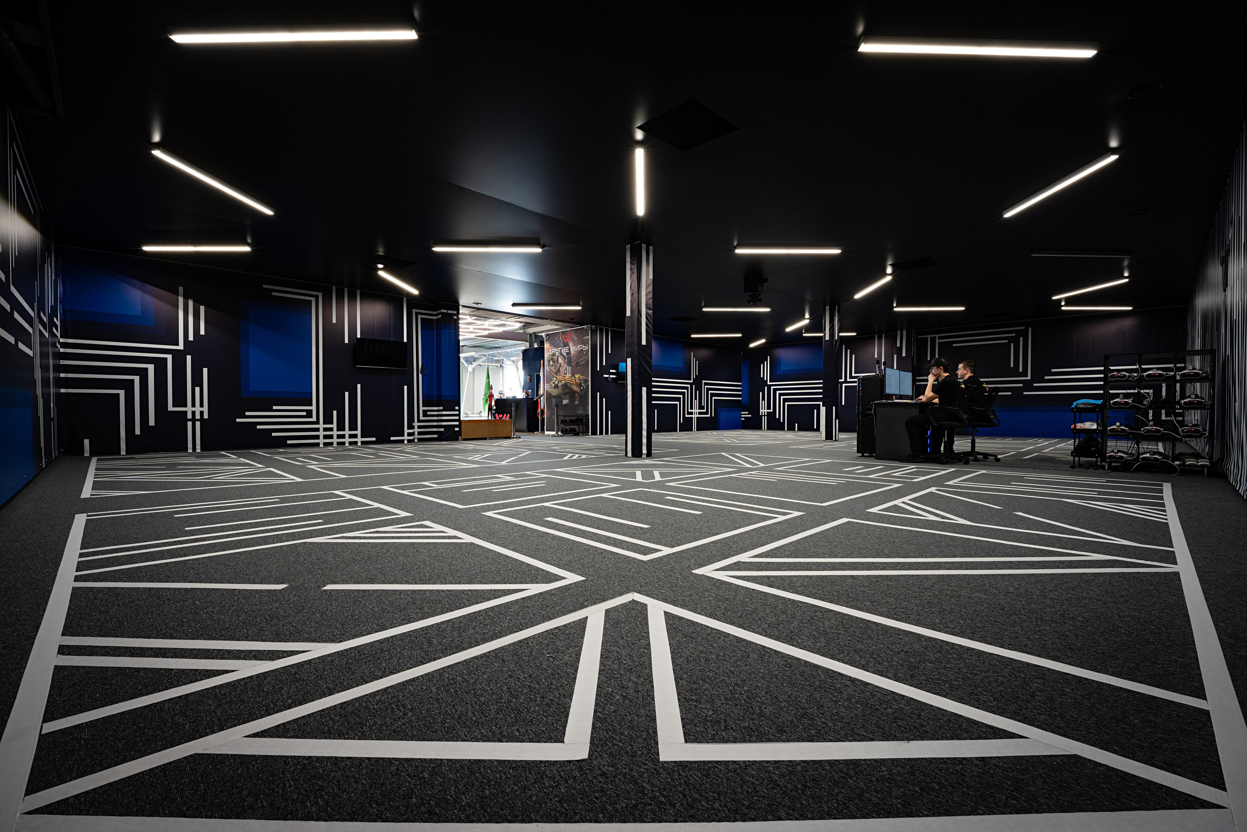 Интерьерная фотосессия VR арены. Фотограф в Туле Константин Гудовичев