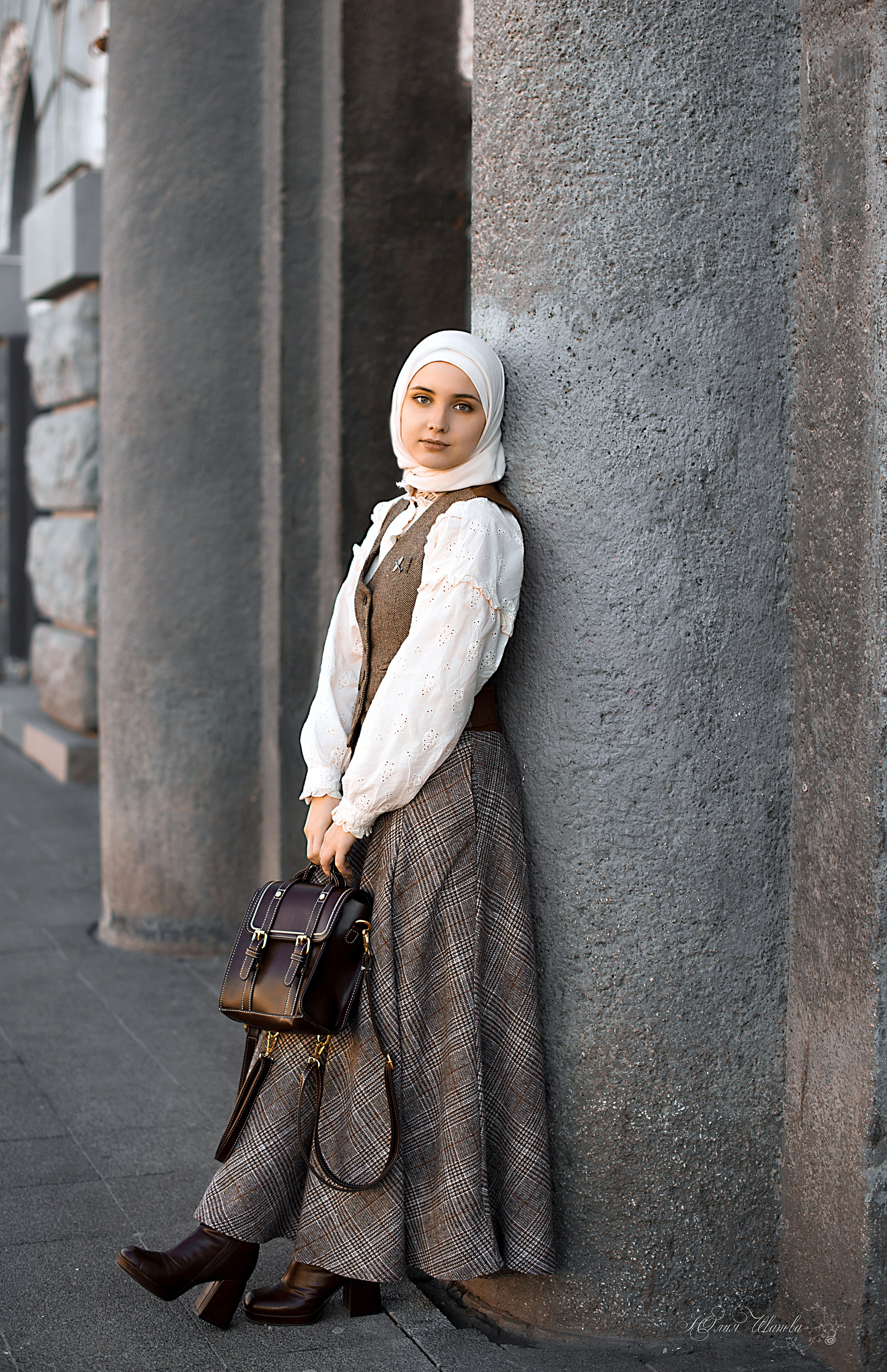Прогулка по Саратову с Анастасией. Конный фотограф в Саратове Юлия Иванова