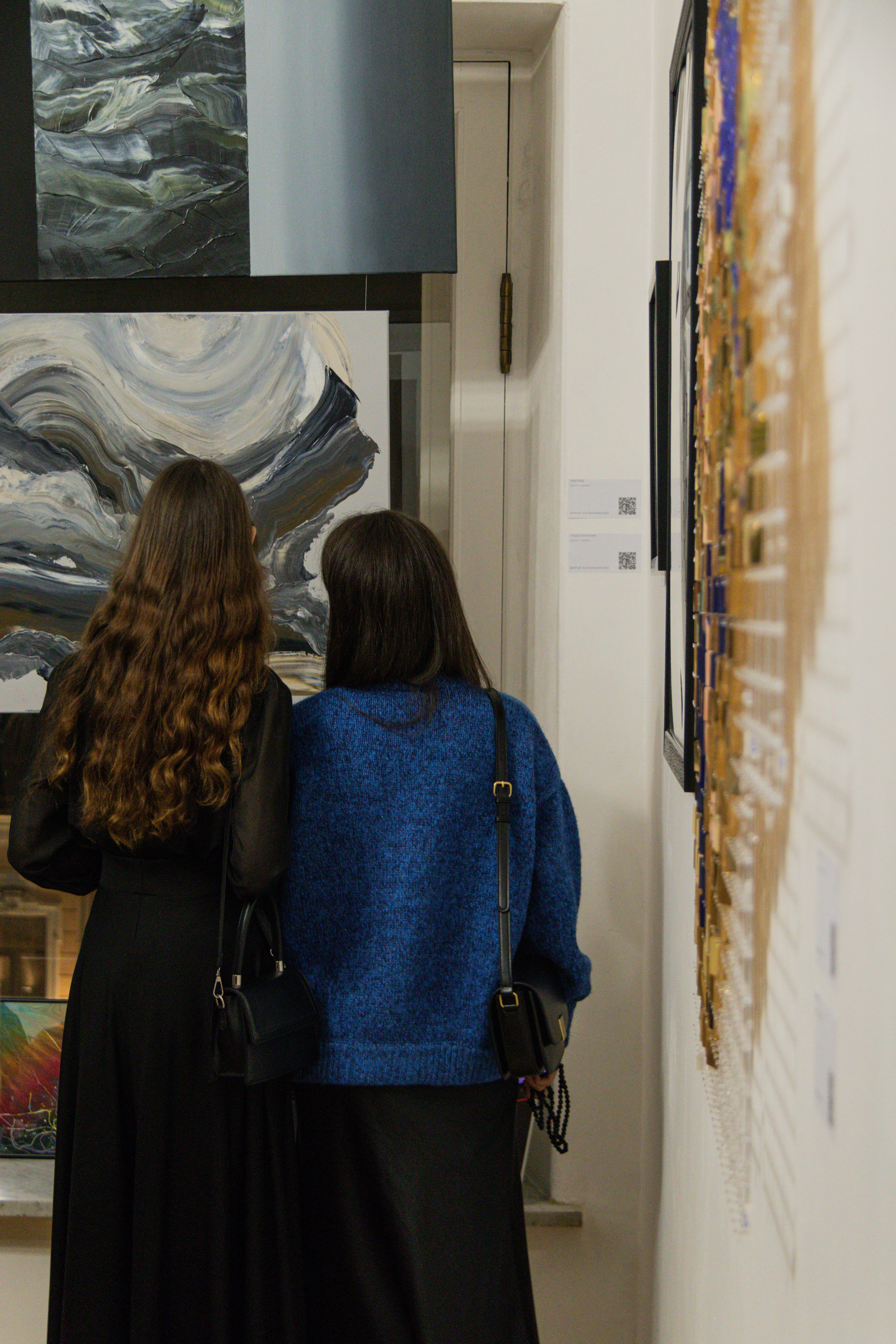 Exhibition openings, Art Gaden gallery. Janie valde |photographer & visual artist