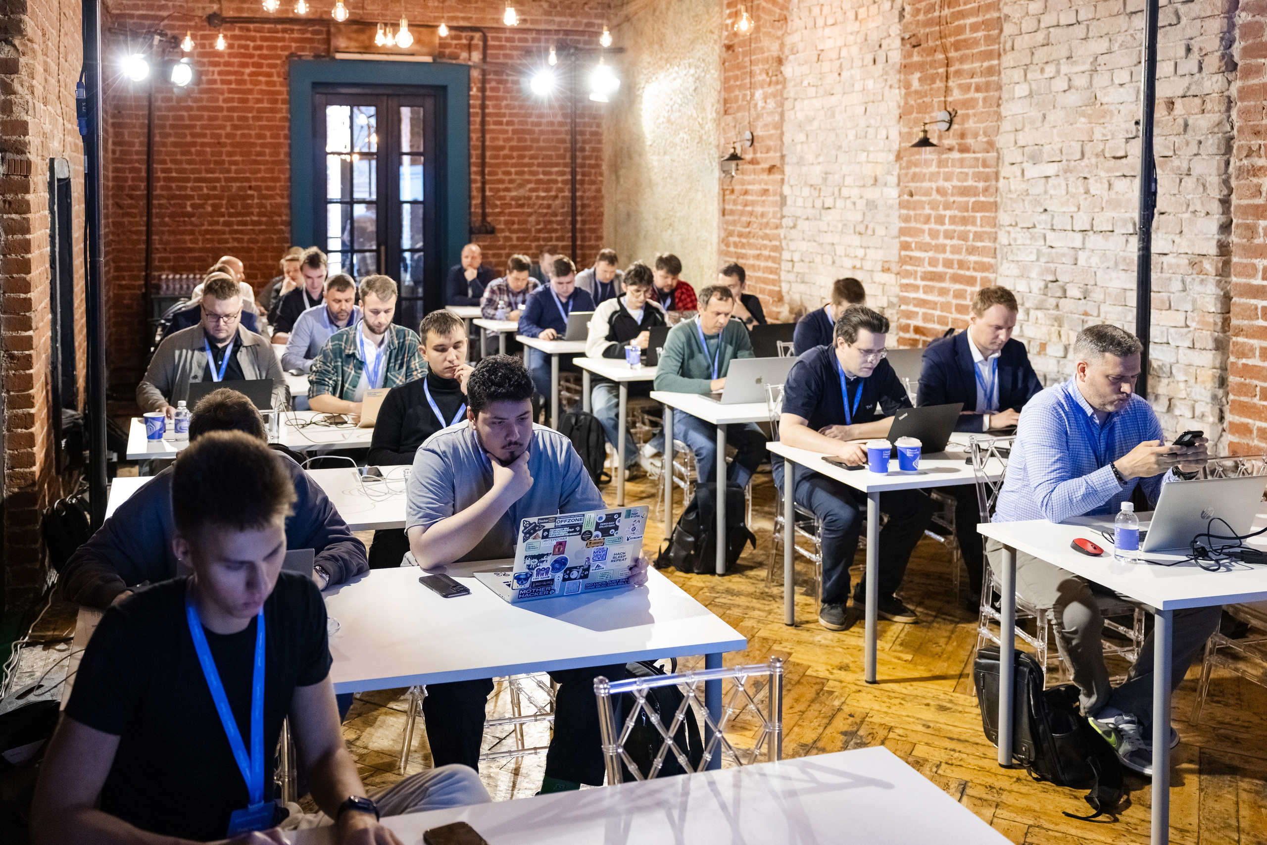 Cloud Security Day. Свадебный репортажный фотограф в Москве