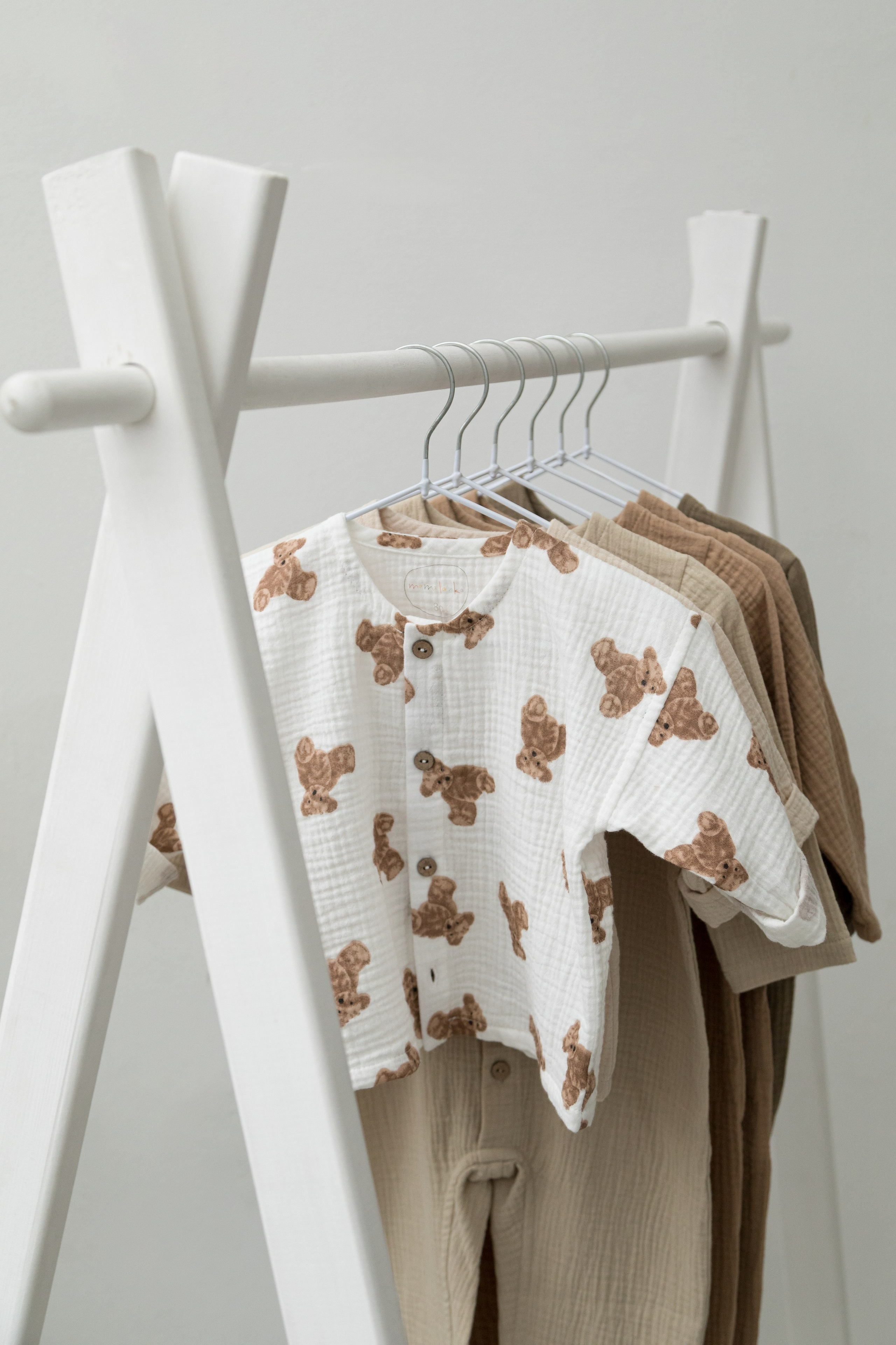 Съемка детской одежды бренда mamalanka для Ozon и соц сетей. Детский и контент фотограф Надя Волкова Санкт-Петербург