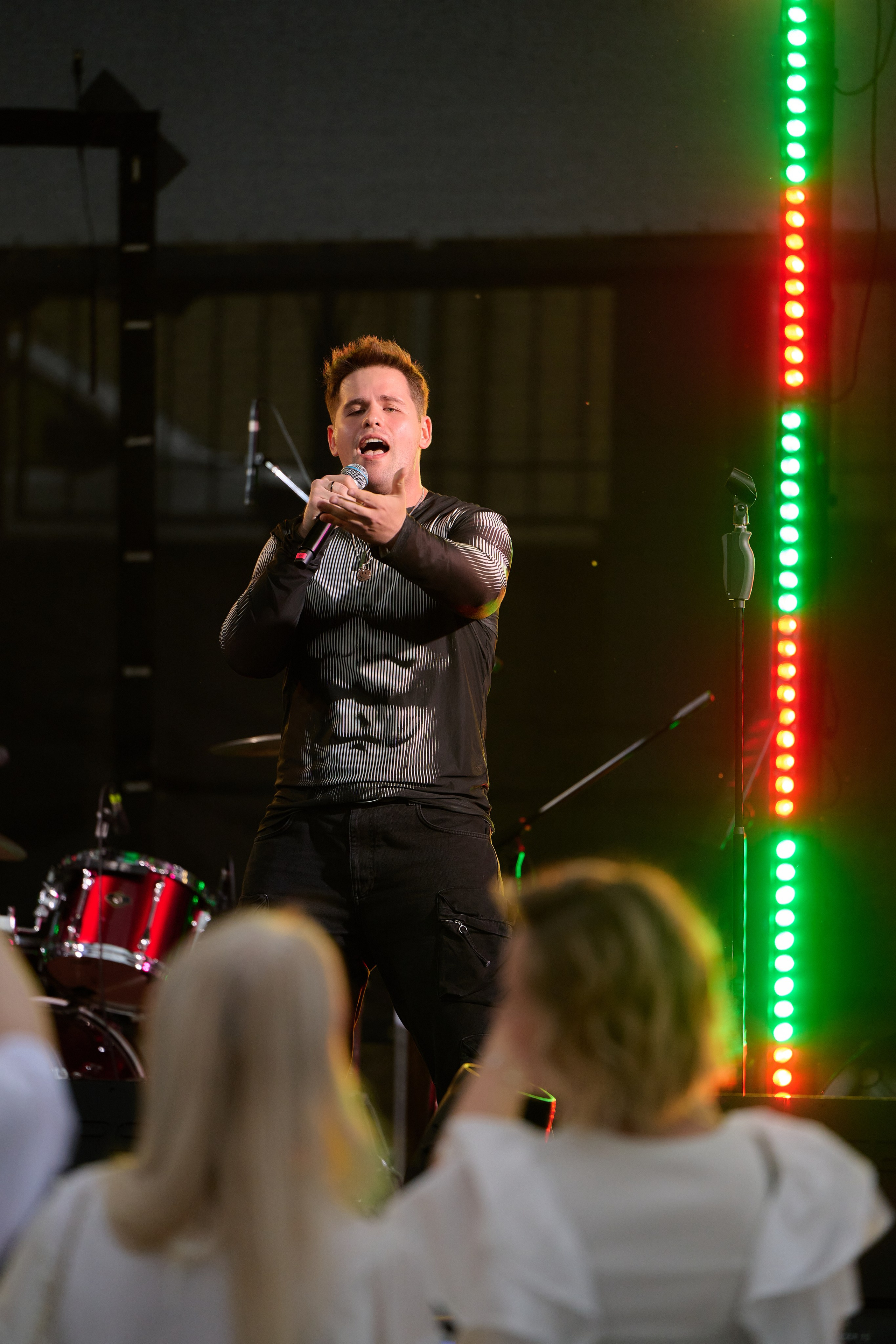 Invoke — Легенды улиц. Фотограф в Москве — Новиков Владислав