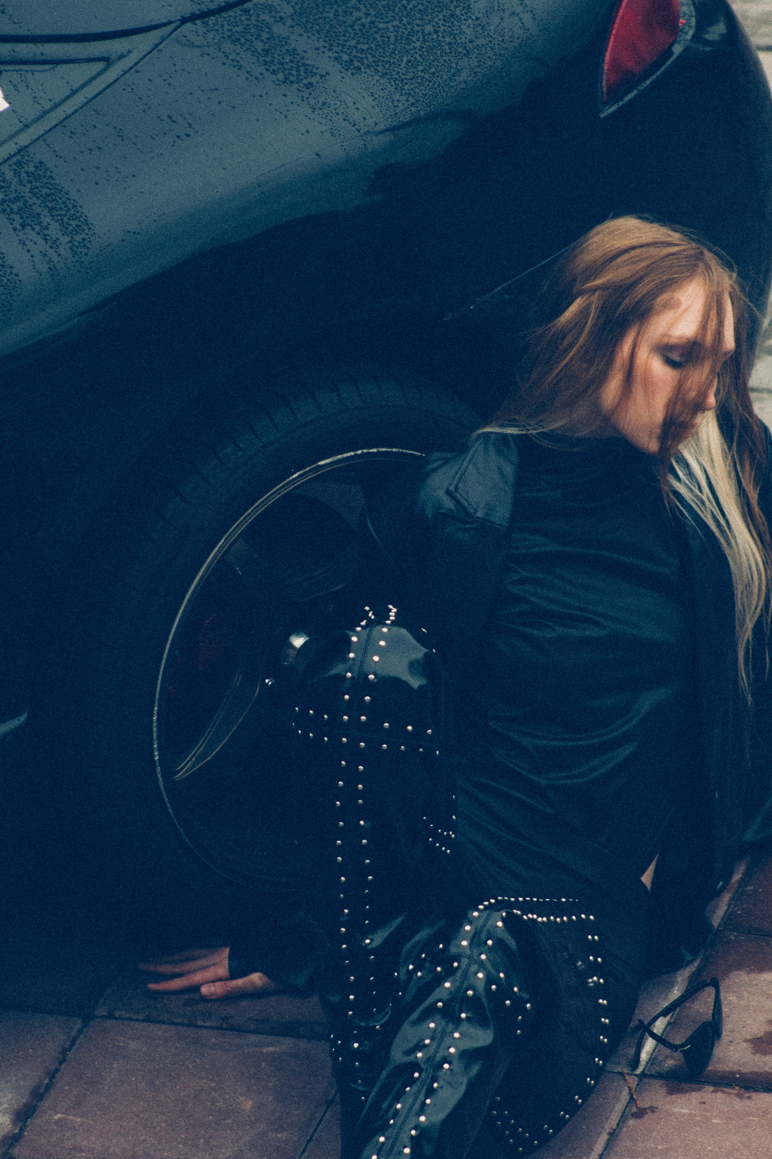 Синий токио. Портретный фотограф в москве вячеслав семиз