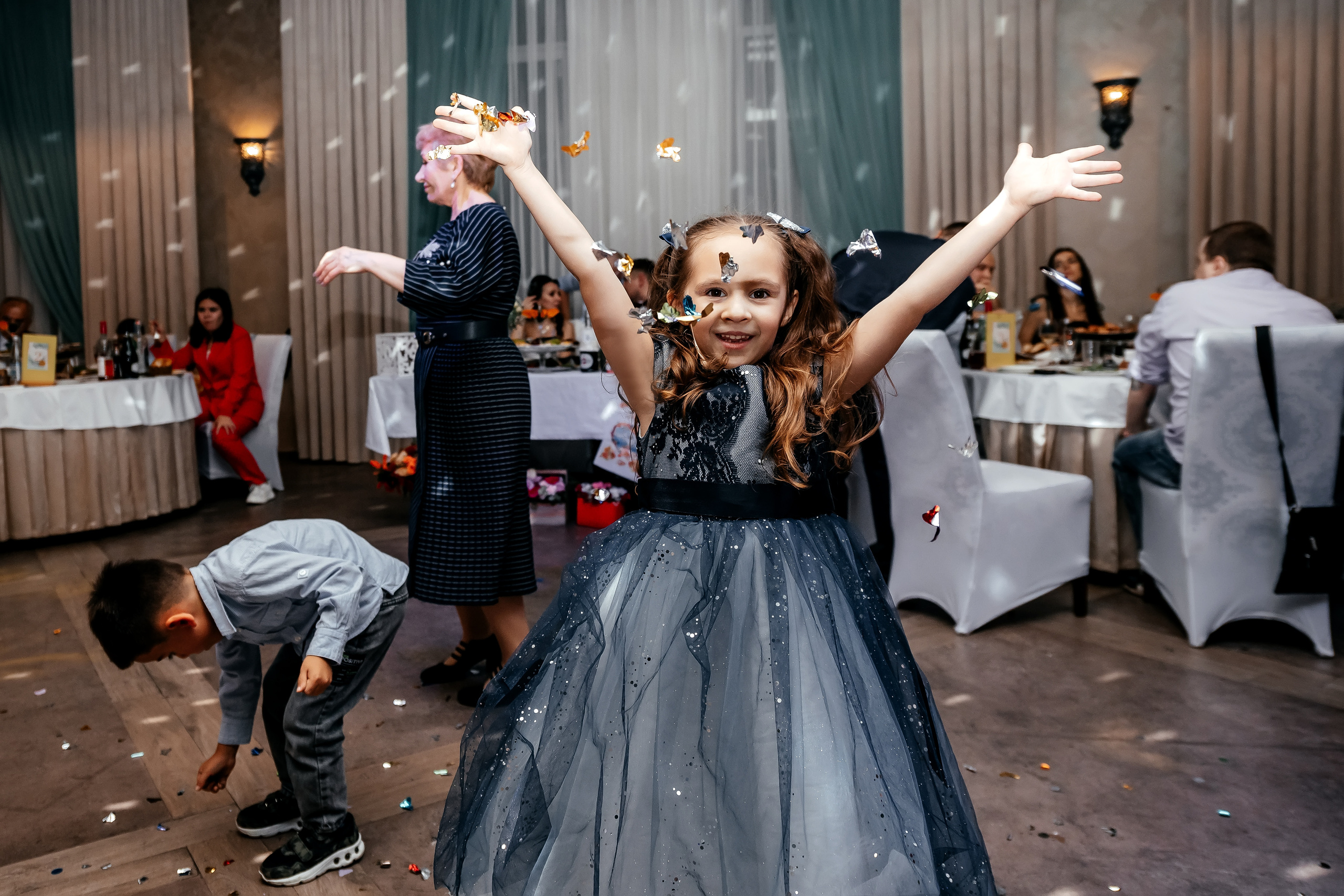 Свадебная фотосессия в 7 лофт. Ивантеевка, Королёв. Свадебный и семейный фотограф Виктория Носачёва. Щелково, Москва и МО