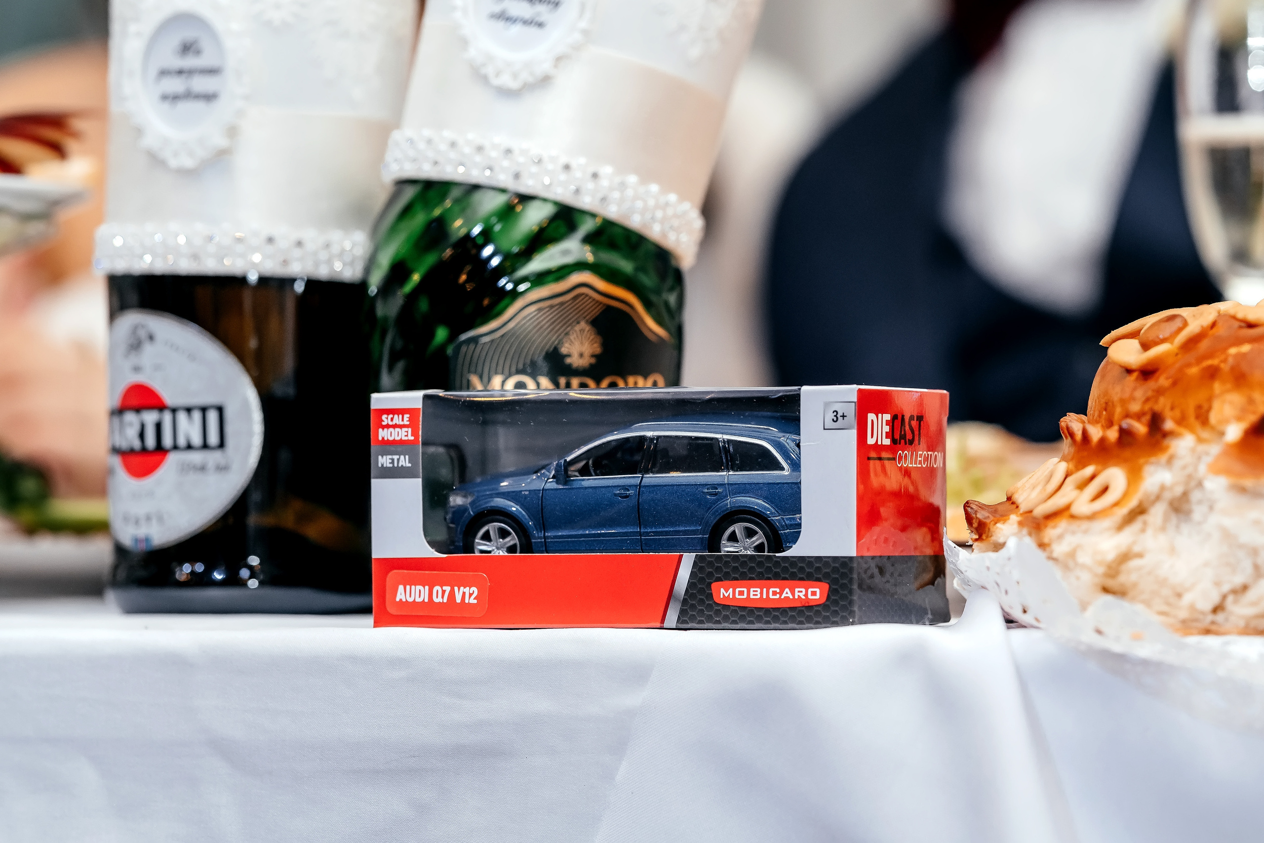 Свадебная фотосессия в 7 лофт. Ивантеевка, Королёв. Свадебный и семейный фотограф Виктория Носачёва. Щелково, Москва и МО