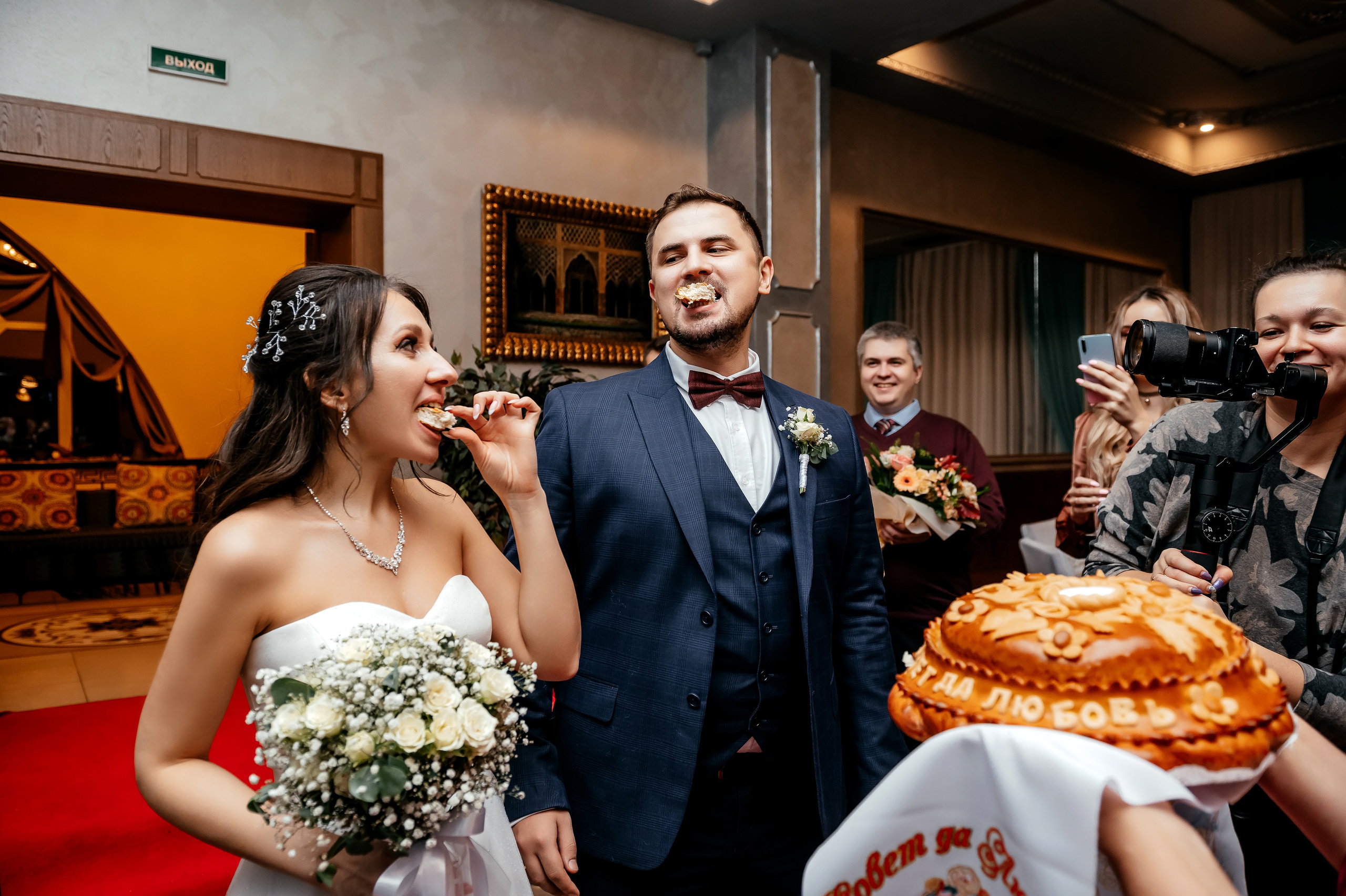 Свадебная фотосессия в 7 лофт. Ивантеевка, Королёв. Свадебный и семейный фотограф Виктория Носачёва. Щелково, Москва и МО