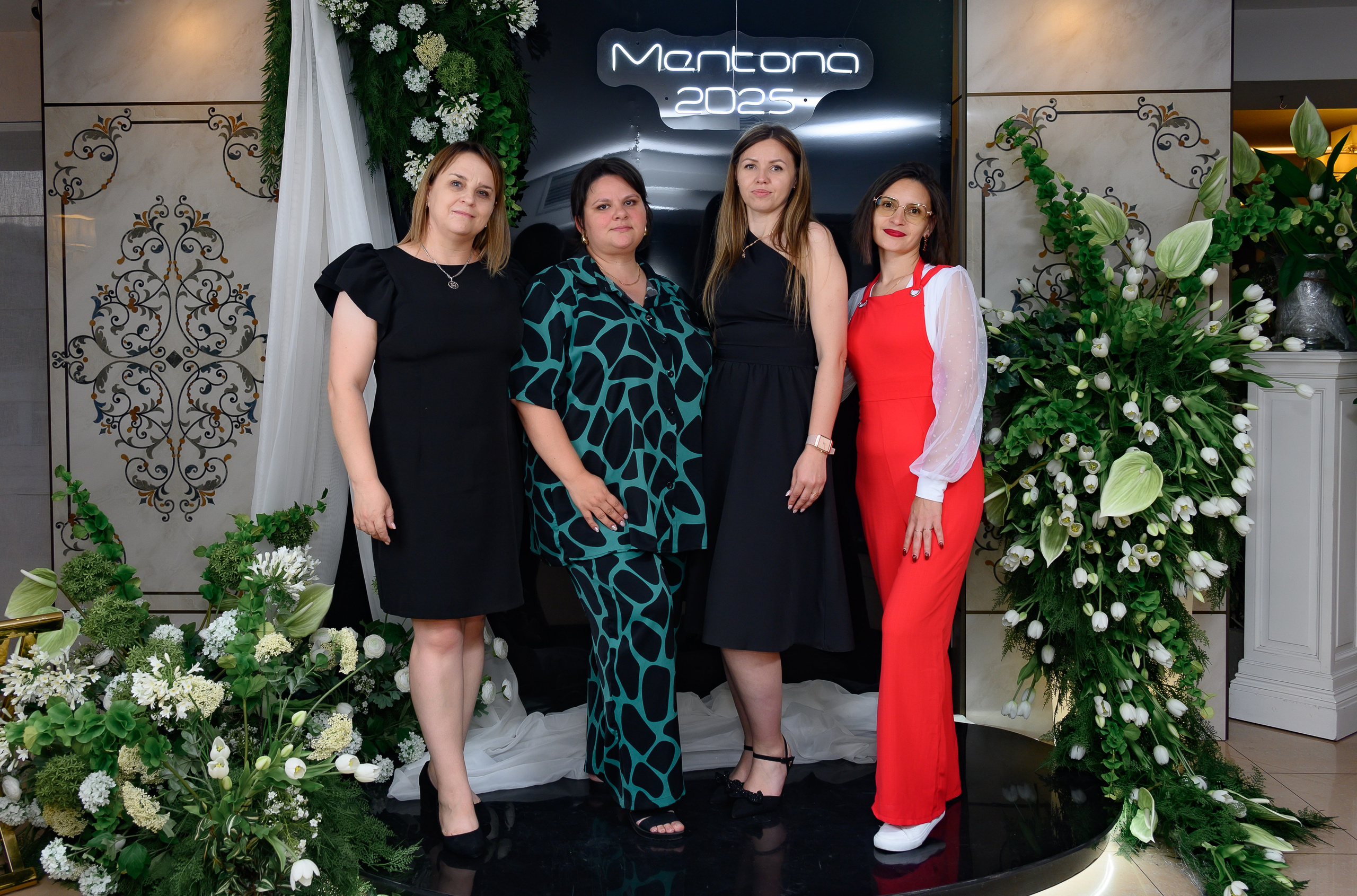 Выпускной 11 кл 2025. Семейный и детский фотограф в Новороссийске Лебедева Елена