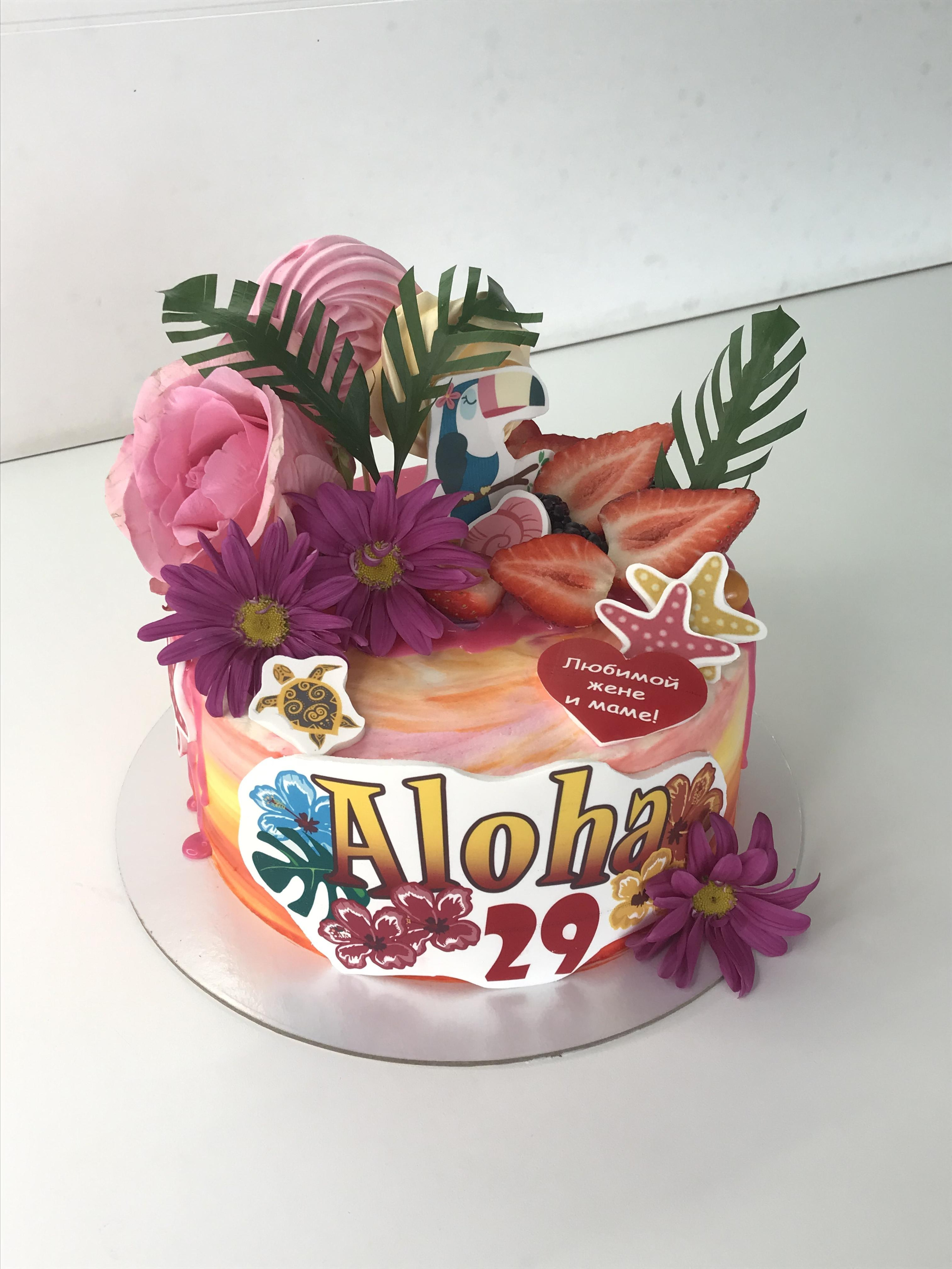 Торты. Katyasugarsugar капкейки, зефир, торты Москва