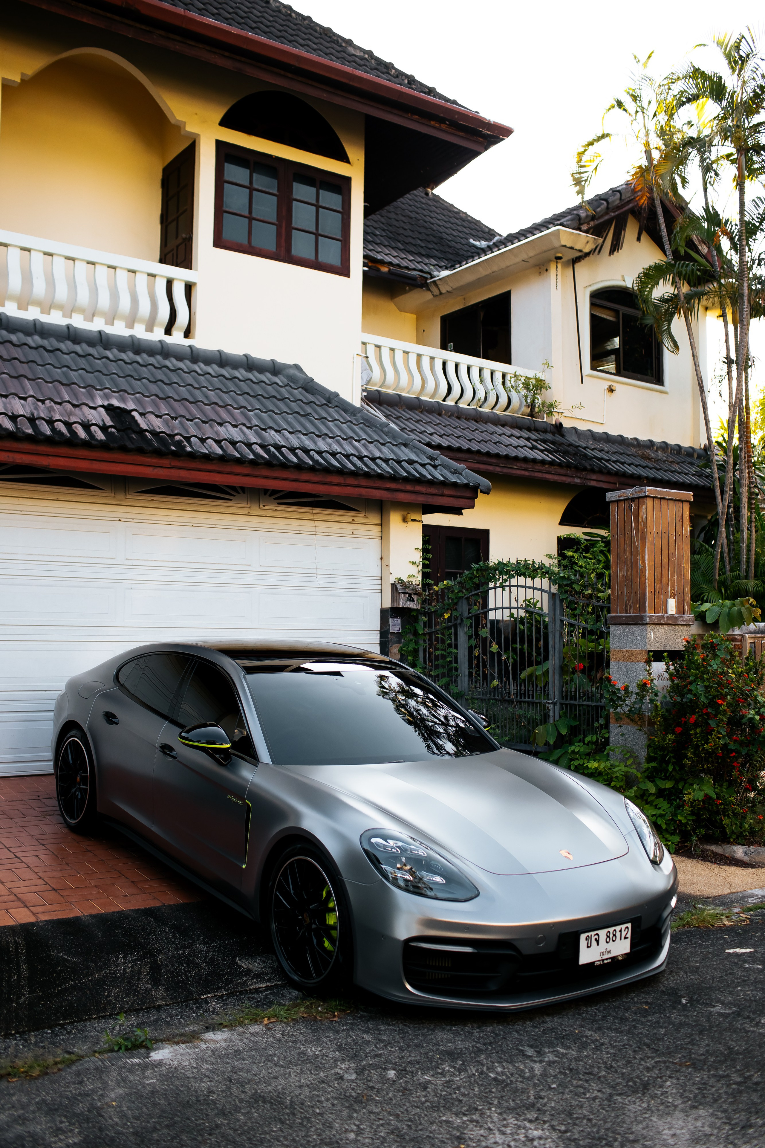 Porsche Panamera. Фотограф в на Пхукете Сергей Войлоков